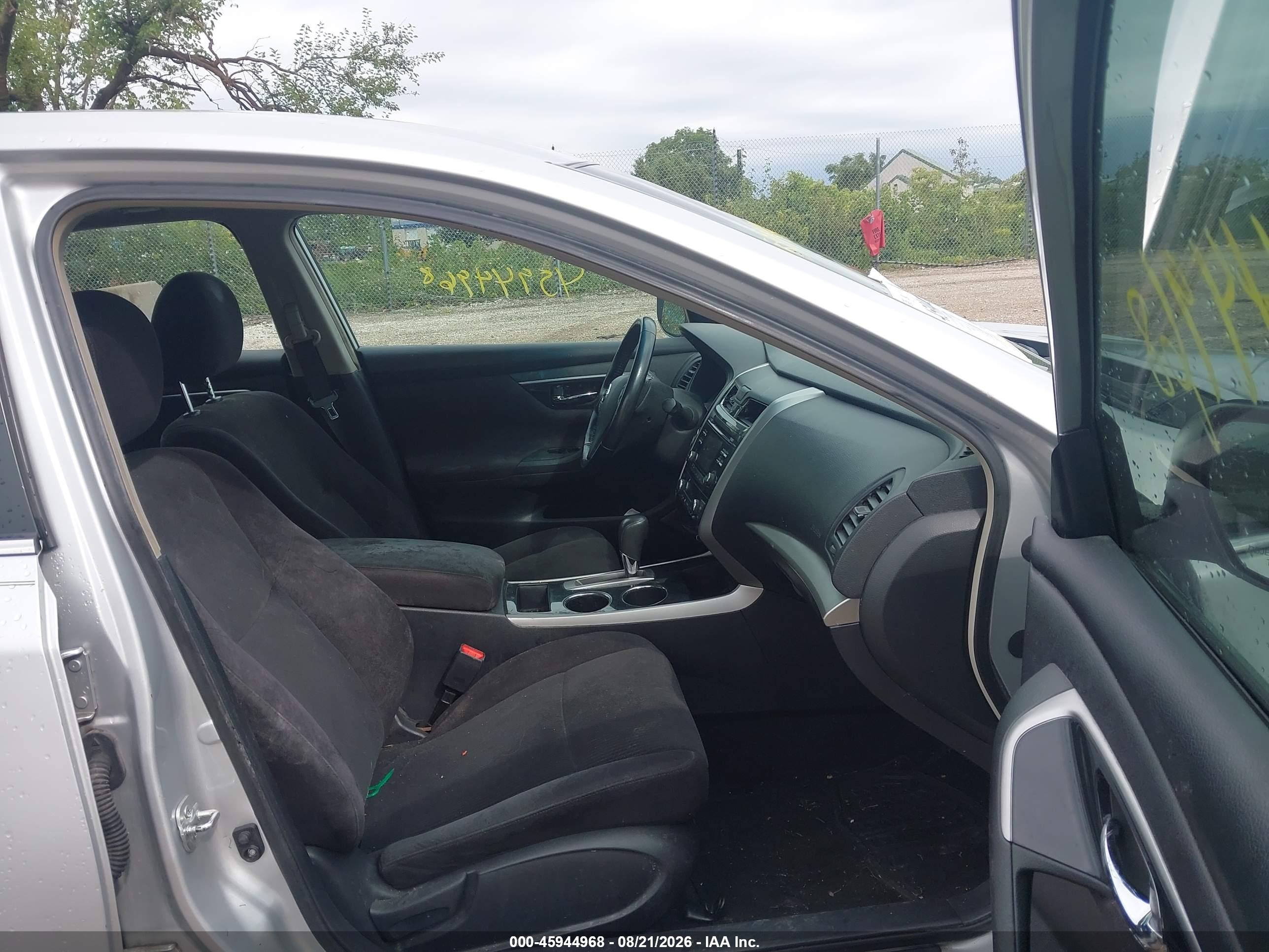 2013 Nissan Altima 2.5 Sv Silver vin: 1N4AL3AP2DN467864