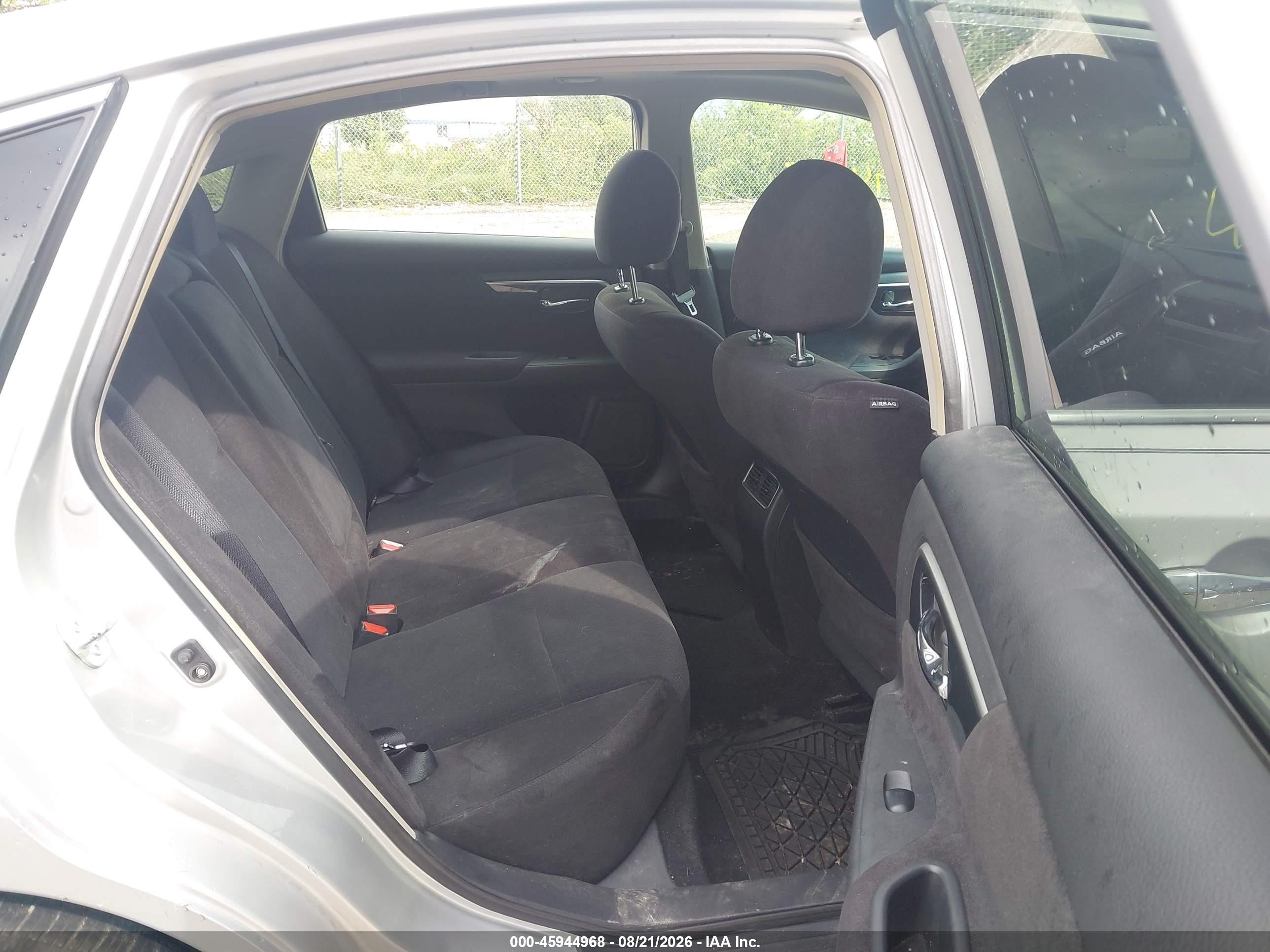 2013 Nissan Altima 2.5 Sv Silver vin: 1N4AL3AP2DN467864