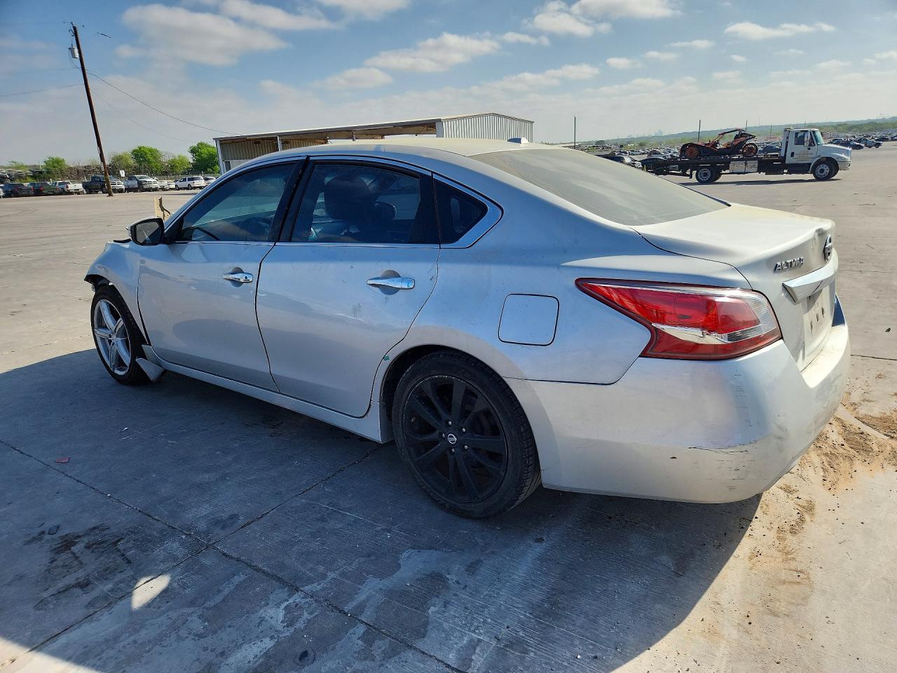 2013 Nissan Altima Серебряный vin: 1N4AL3AP2DN491047