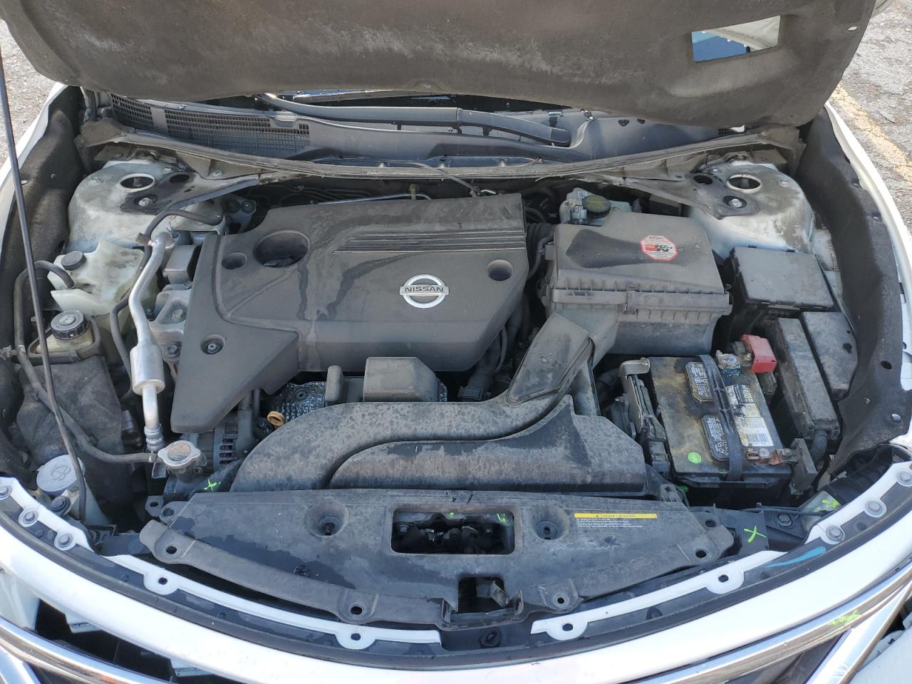2013 Nissan Altima 2.5/s/sv/sl White vin: 1N4AL3AP2DN496894