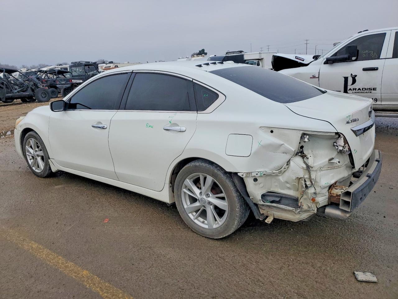 2013 Nissan Altima 2.5 Белый vin: 1N4AL3AP2DN498869