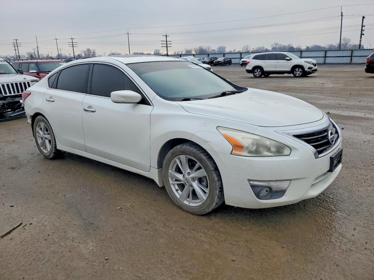2013 Nissan Altima 2.5 Белый vin: 1N4AL3AP2DN498869