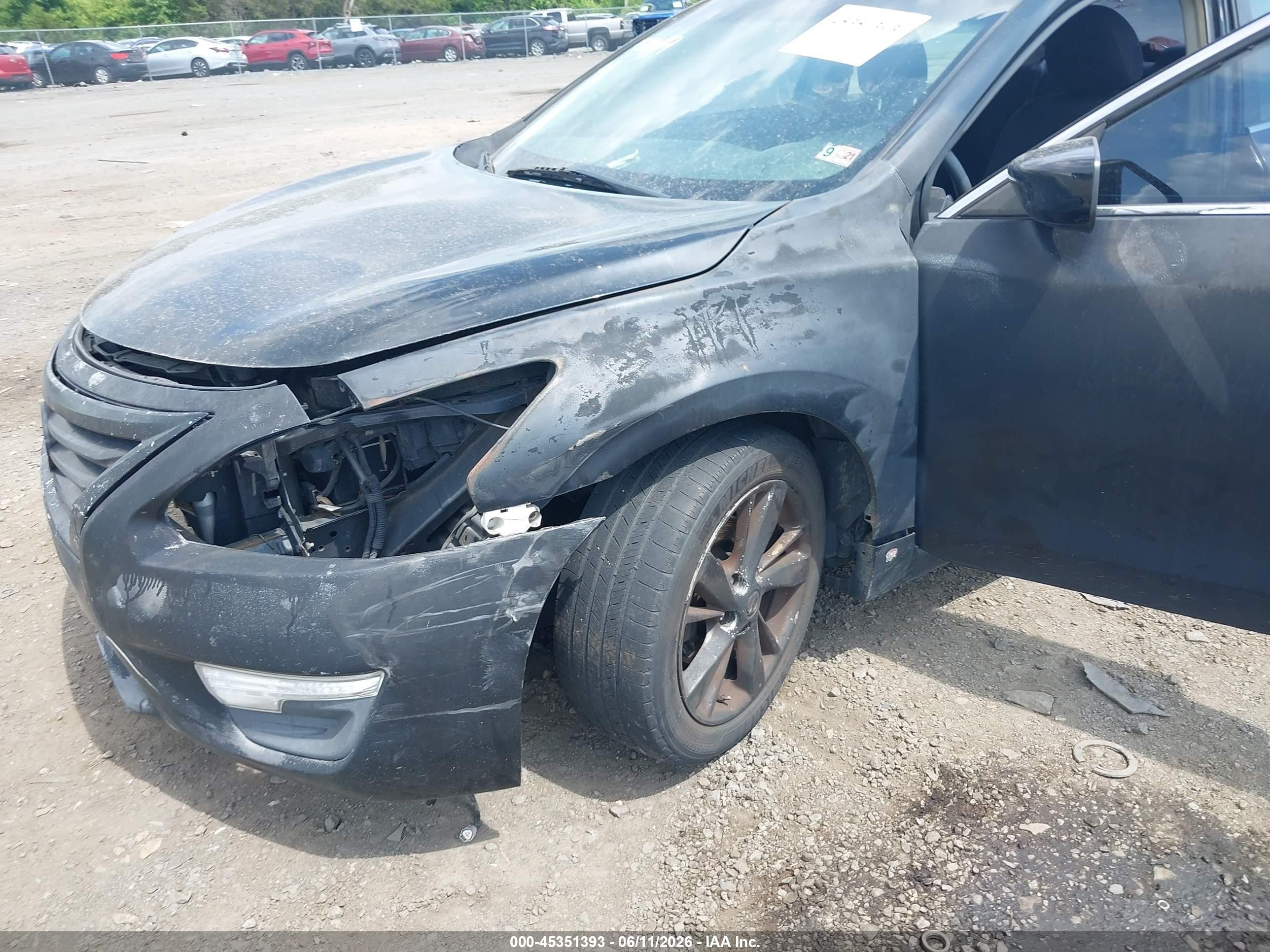 2013 Nissan Altima 2.5 S Black vin: 1N4AL3AP2DN516318