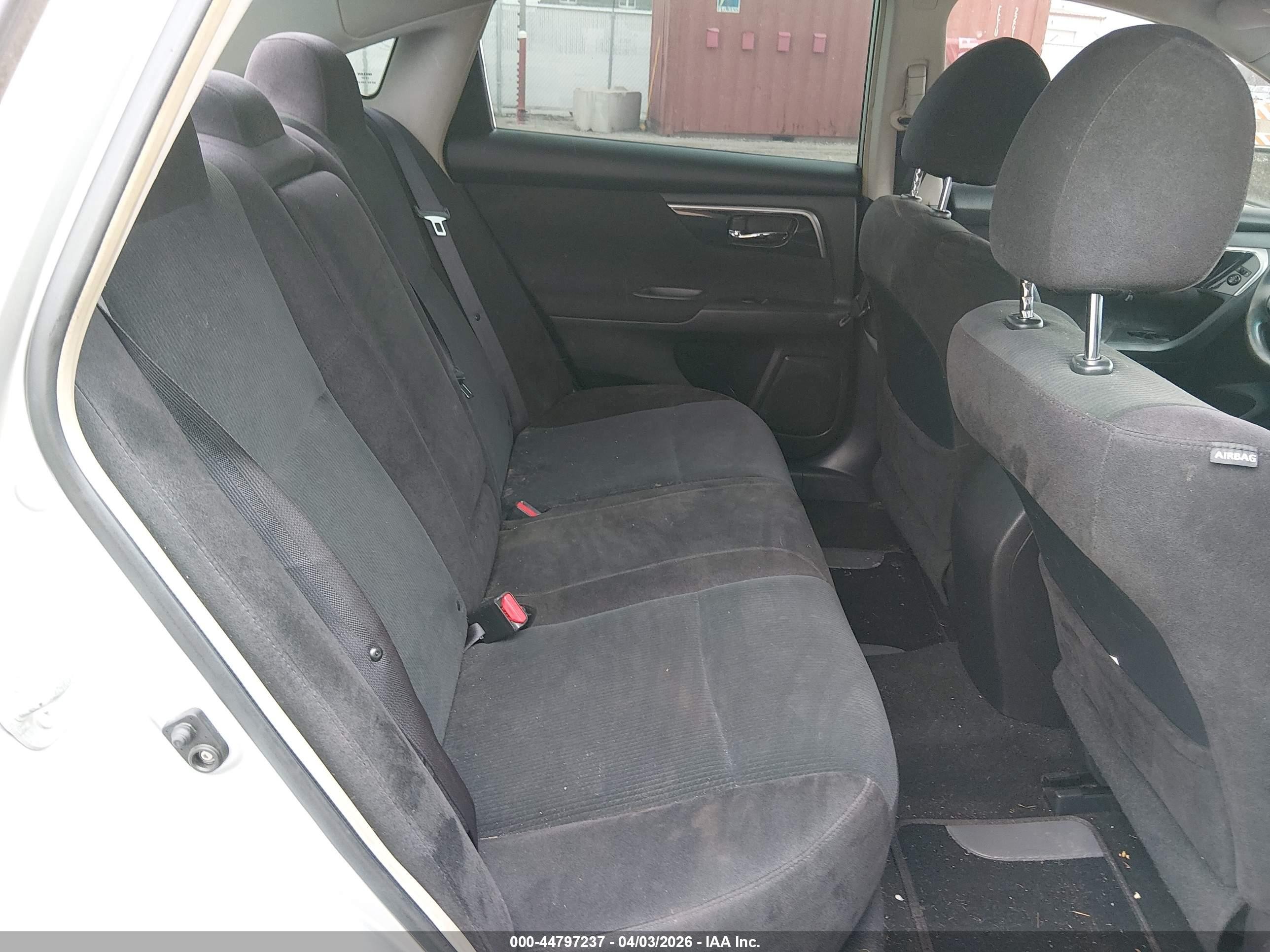 2013 Nissan Altima 2.5 S Silver vin: 1N4AL3AP2DN523530