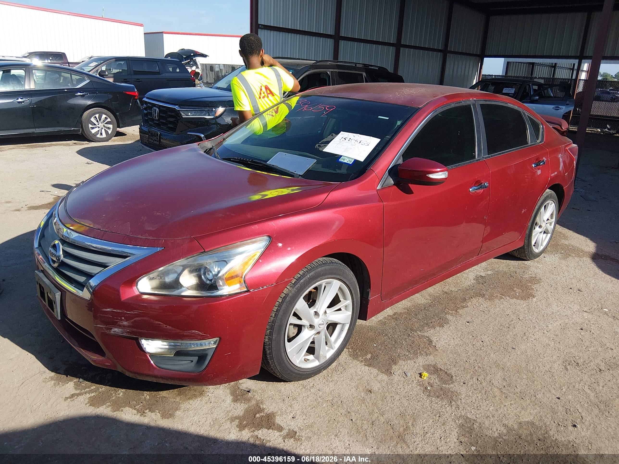 2013 Nissan Altima 2.5 S Red vin: 1N4AL3AP2DN525214