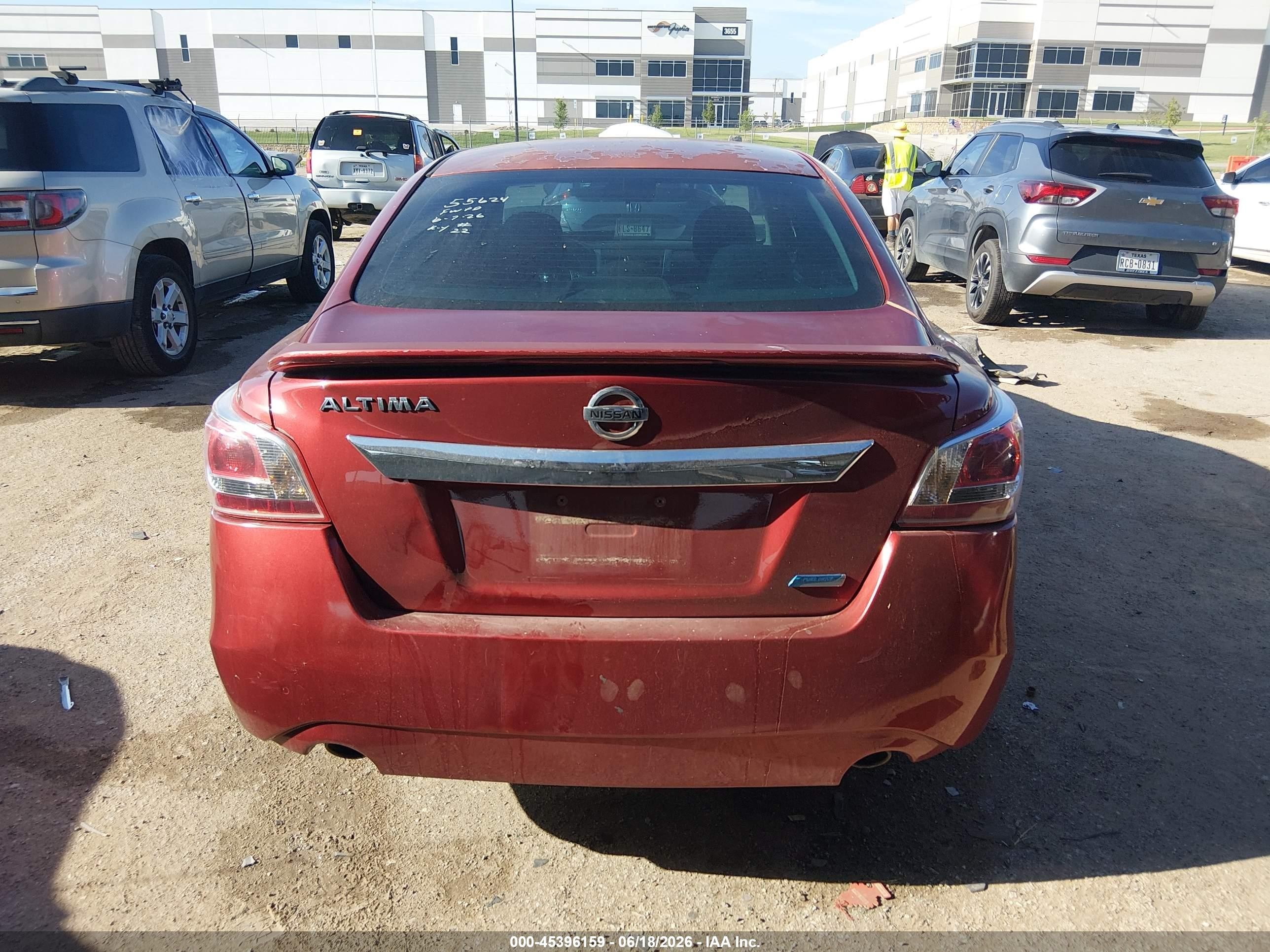 2013 Nissan Altima 2.5 S Red vin: 1N4AL3AP2DN525214