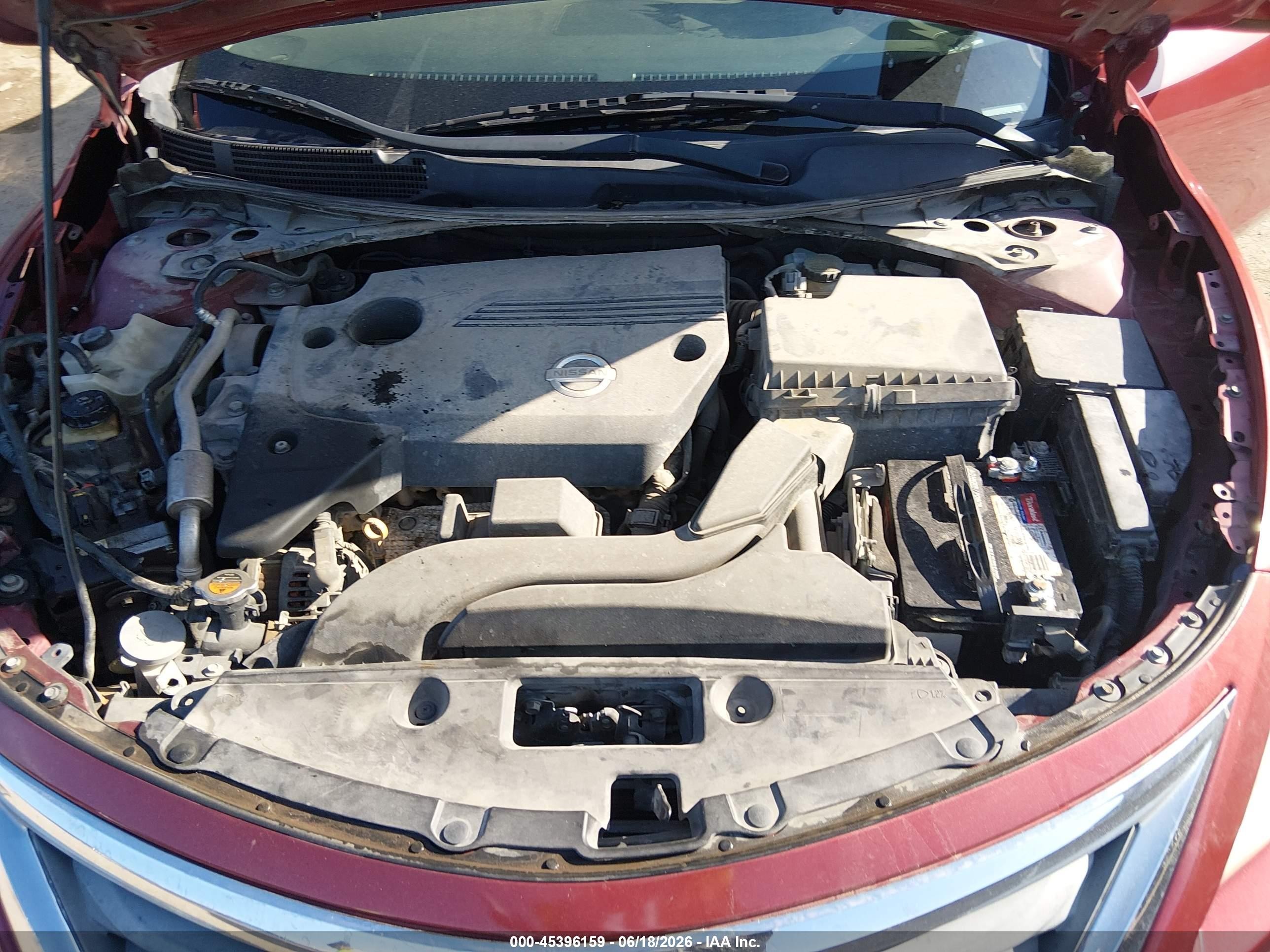 2013 Nissan Altima 2.5 S Red vin: 1N4AL3AP2DN525214