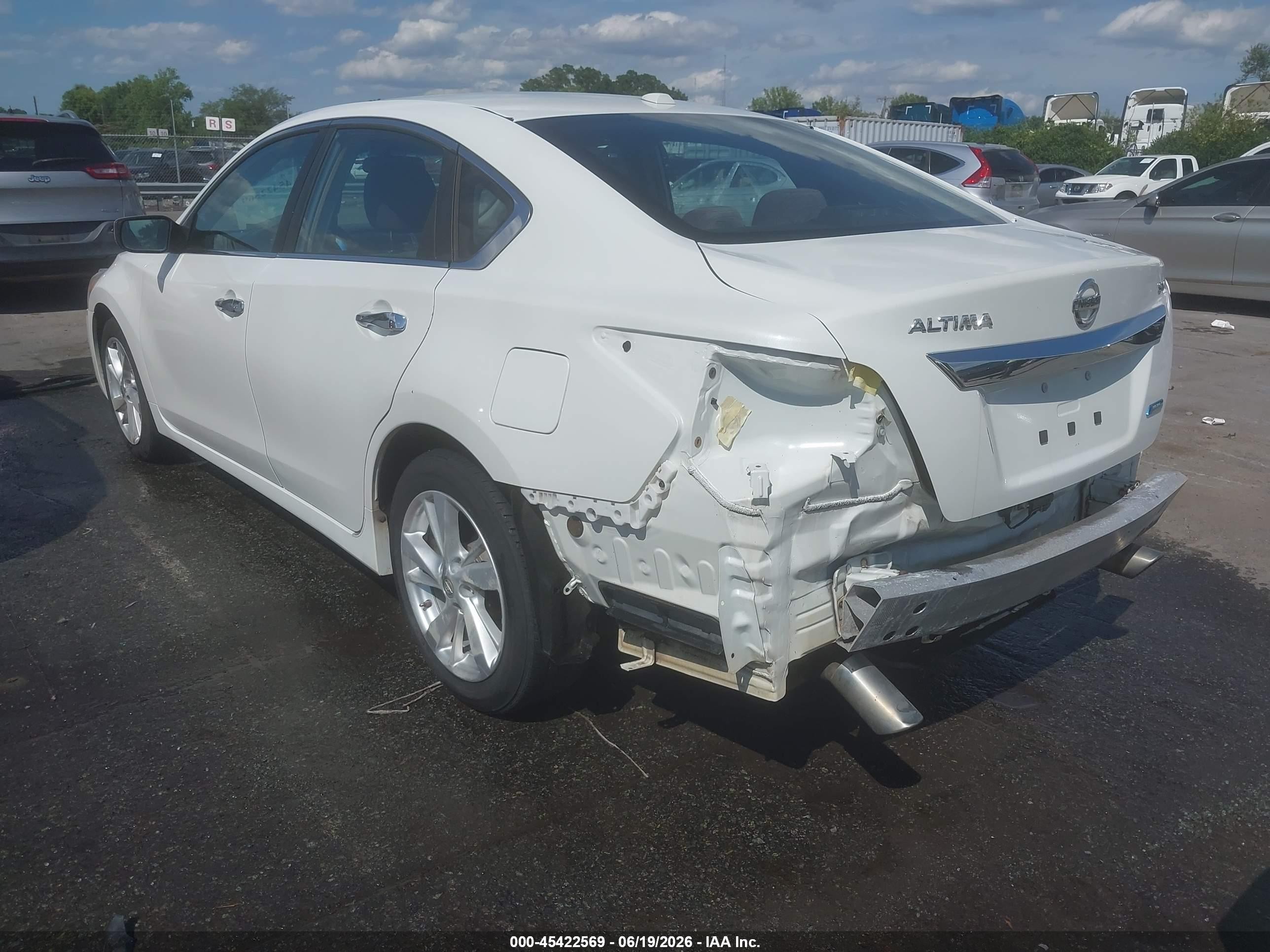 2013 Nissan Altima 2.5 Sv White vin: 1N4AL3AP2DN538271