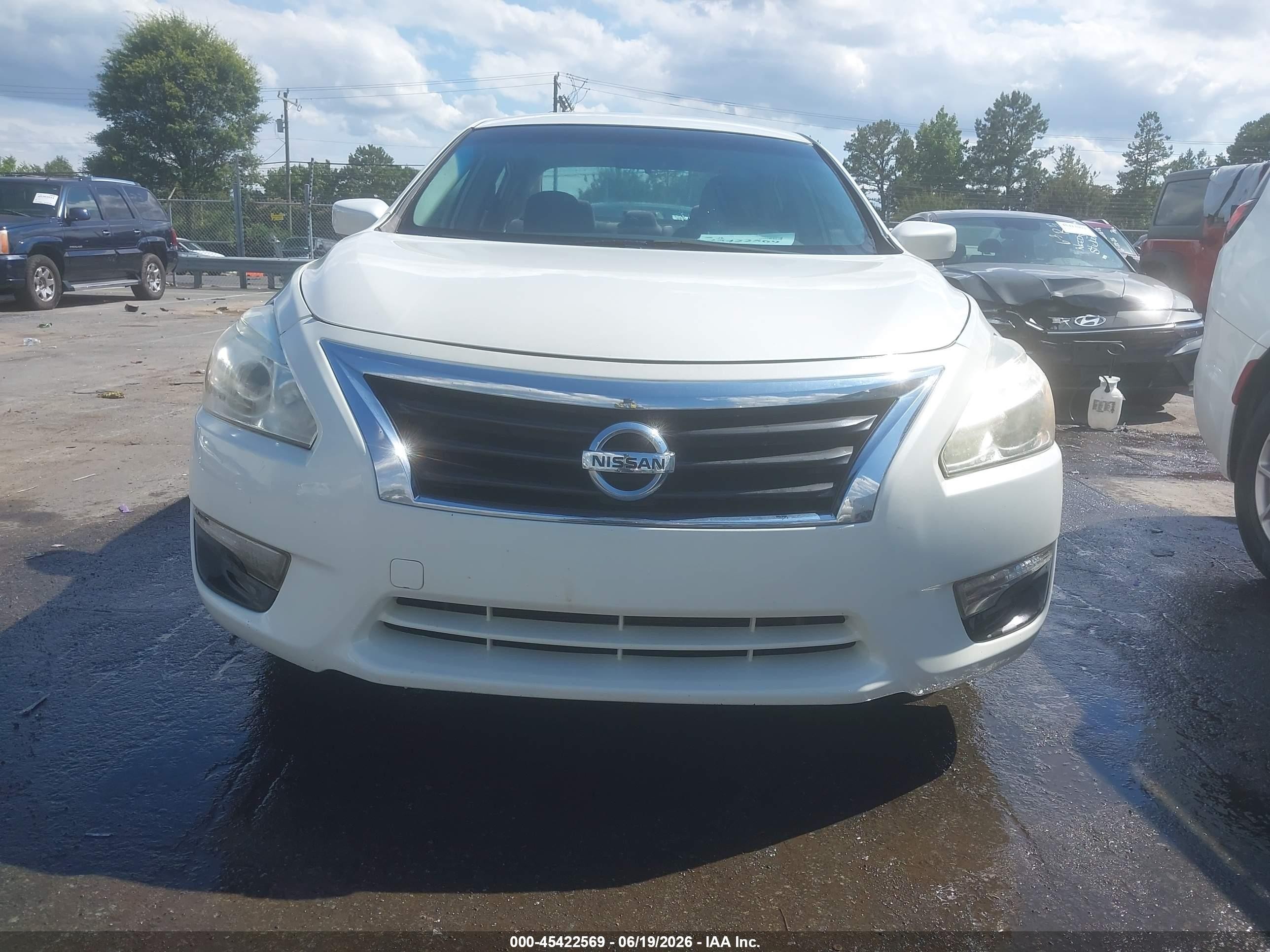 2013 Nissan Altima 2.5 Sv White vin: 1N4AL3AP2DN538271