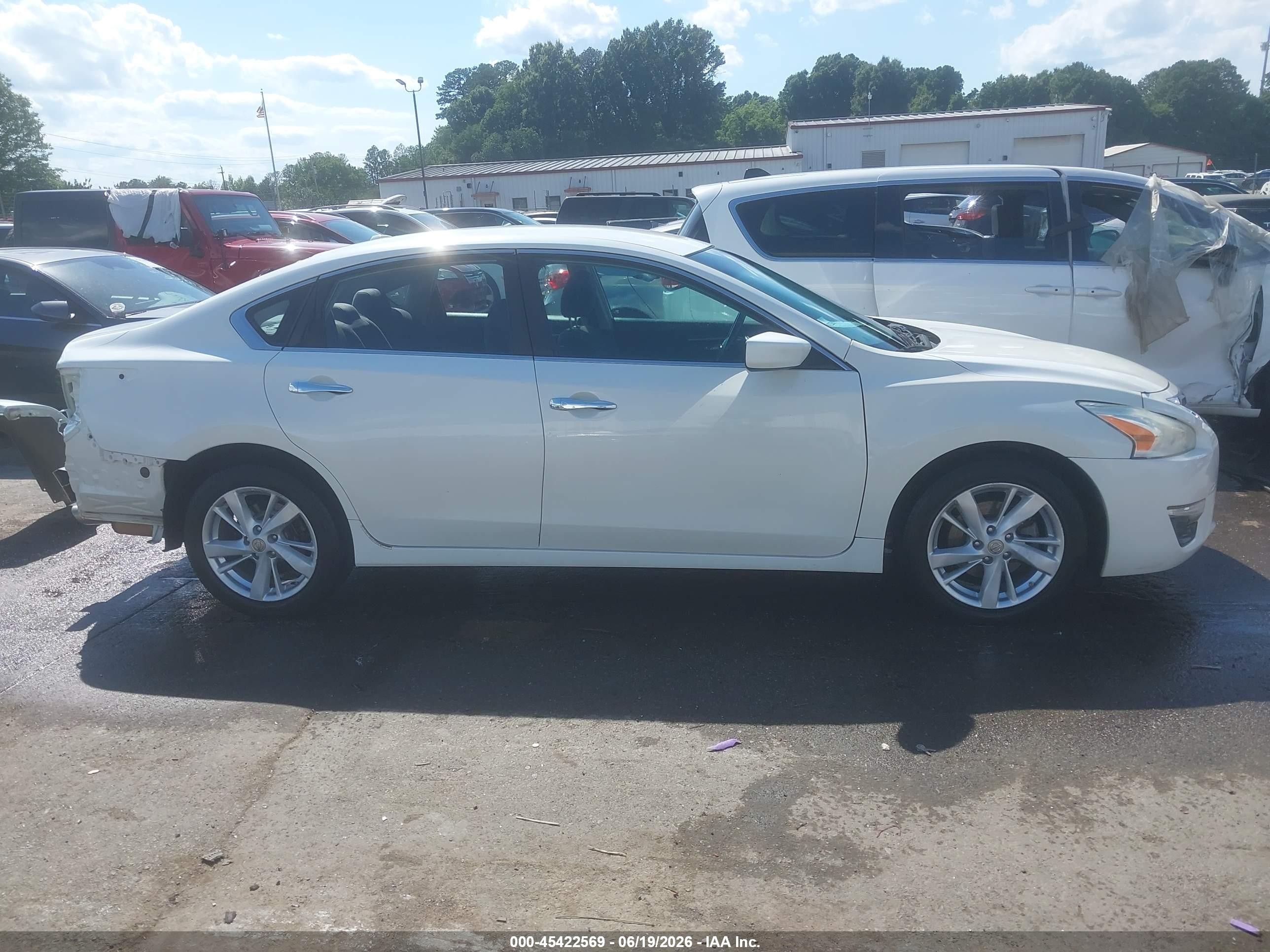 2013 Nissan Altima 2.5 Sv White vin: 1N4AL3AP2DN538271