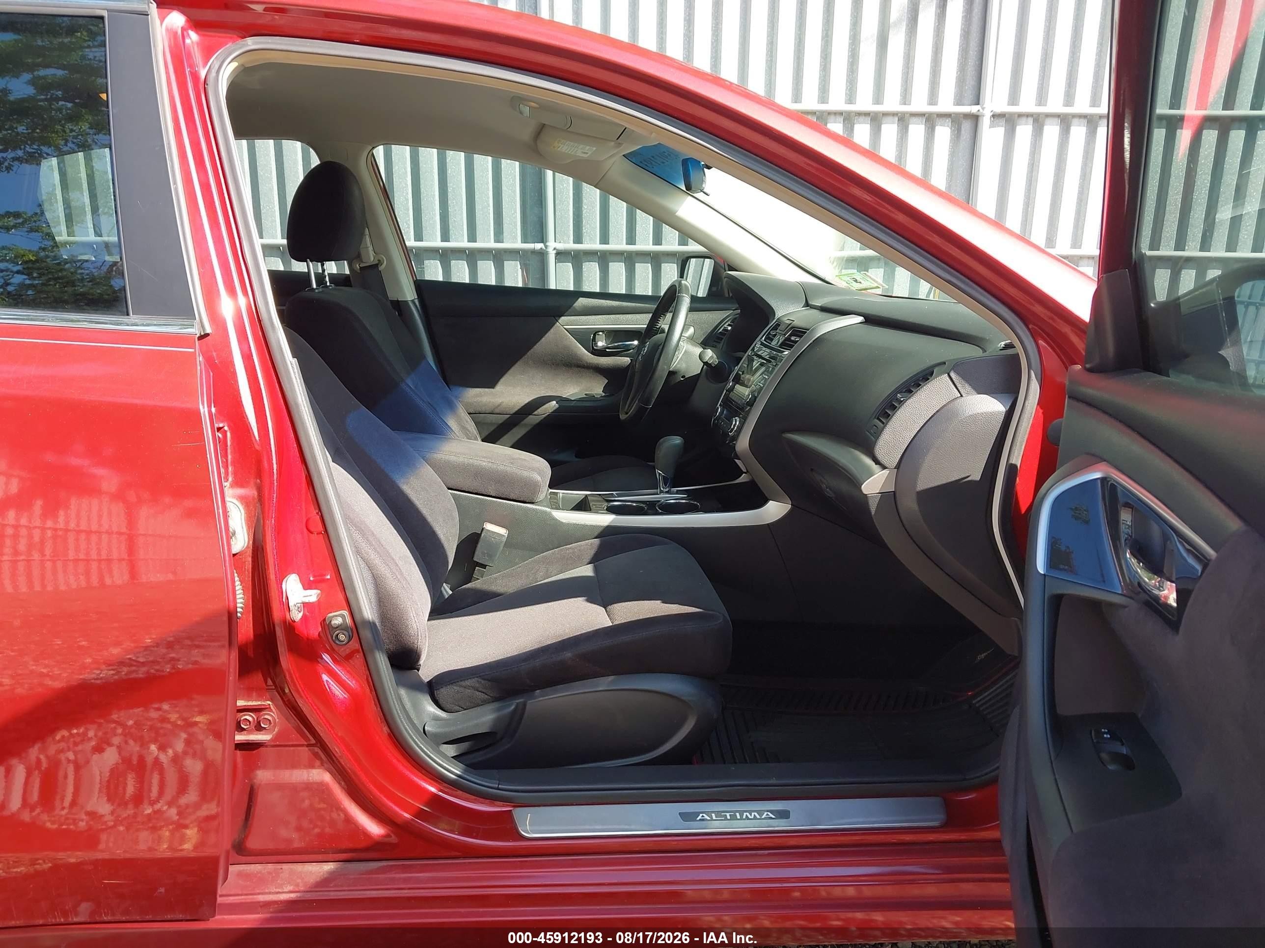 2013 Nissan Altima 2.5 Sv Red vin: 1N4AL3AP2DN539033