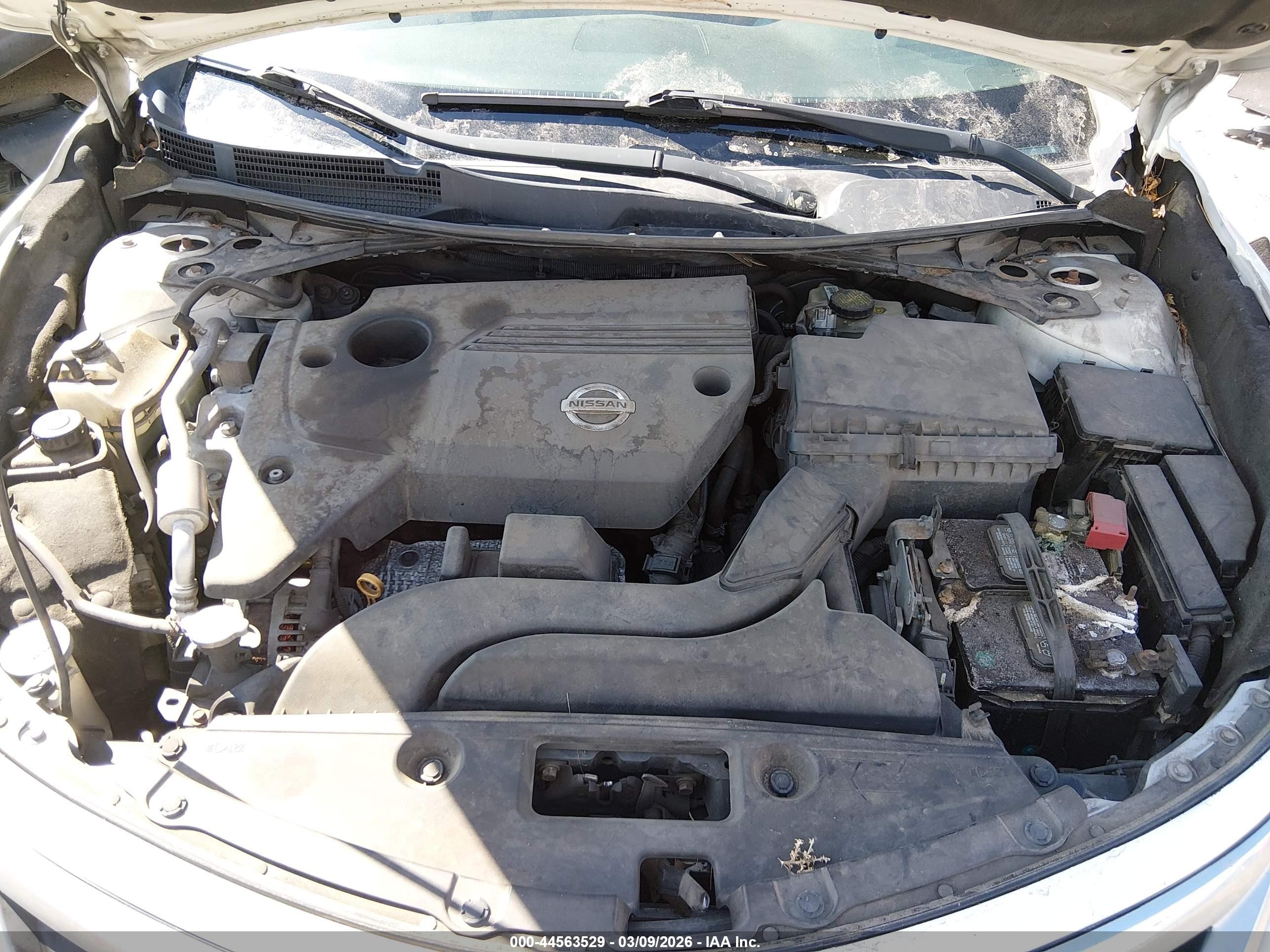 2013 Nissan Altima 2.5 S White vin: 1N4AL3AP2DN555670
