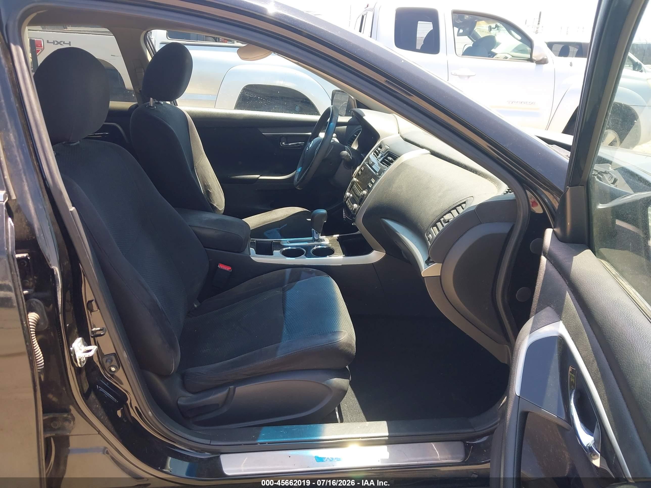 2014 Nissan Altima 2.5 Sv Black vin: 1N4AL3AP2EC100024