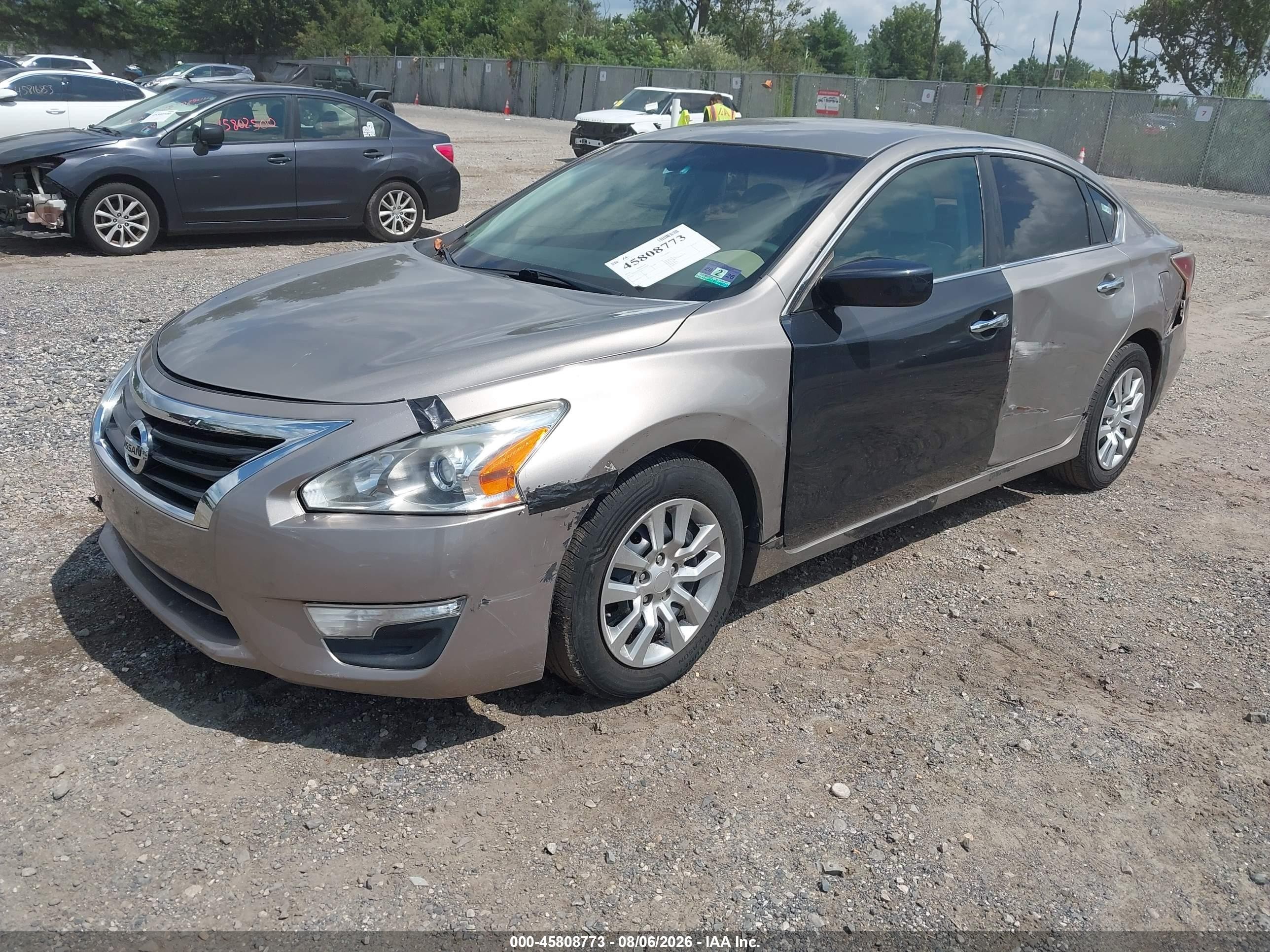 2014 Nissan Altima 2.5 S Бежевый vin: 1N4AL3AP2EC153791