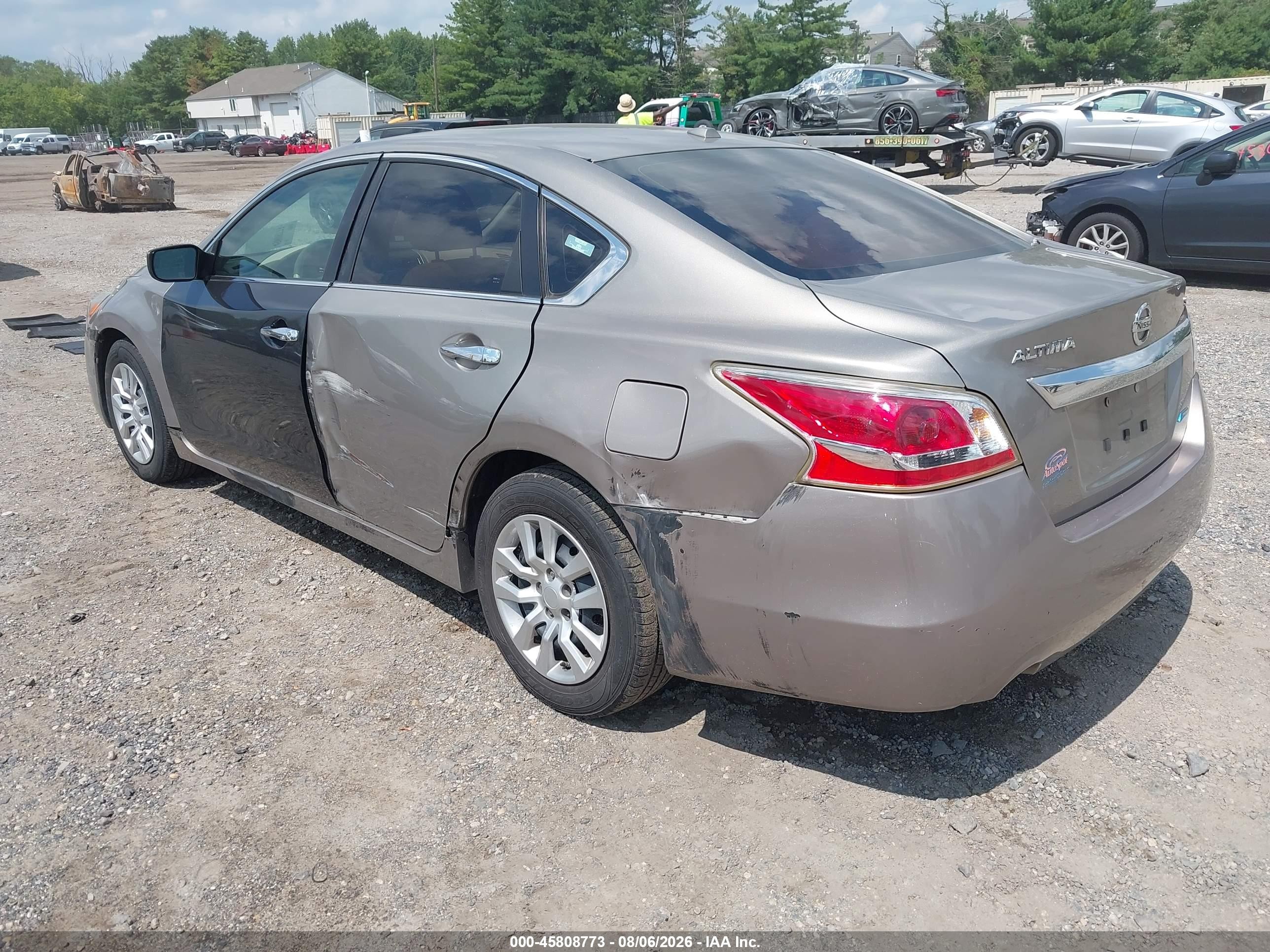 2014 Nissan Altima 2.5 S Бежевый vin: 1N4AL3AP2EC153791