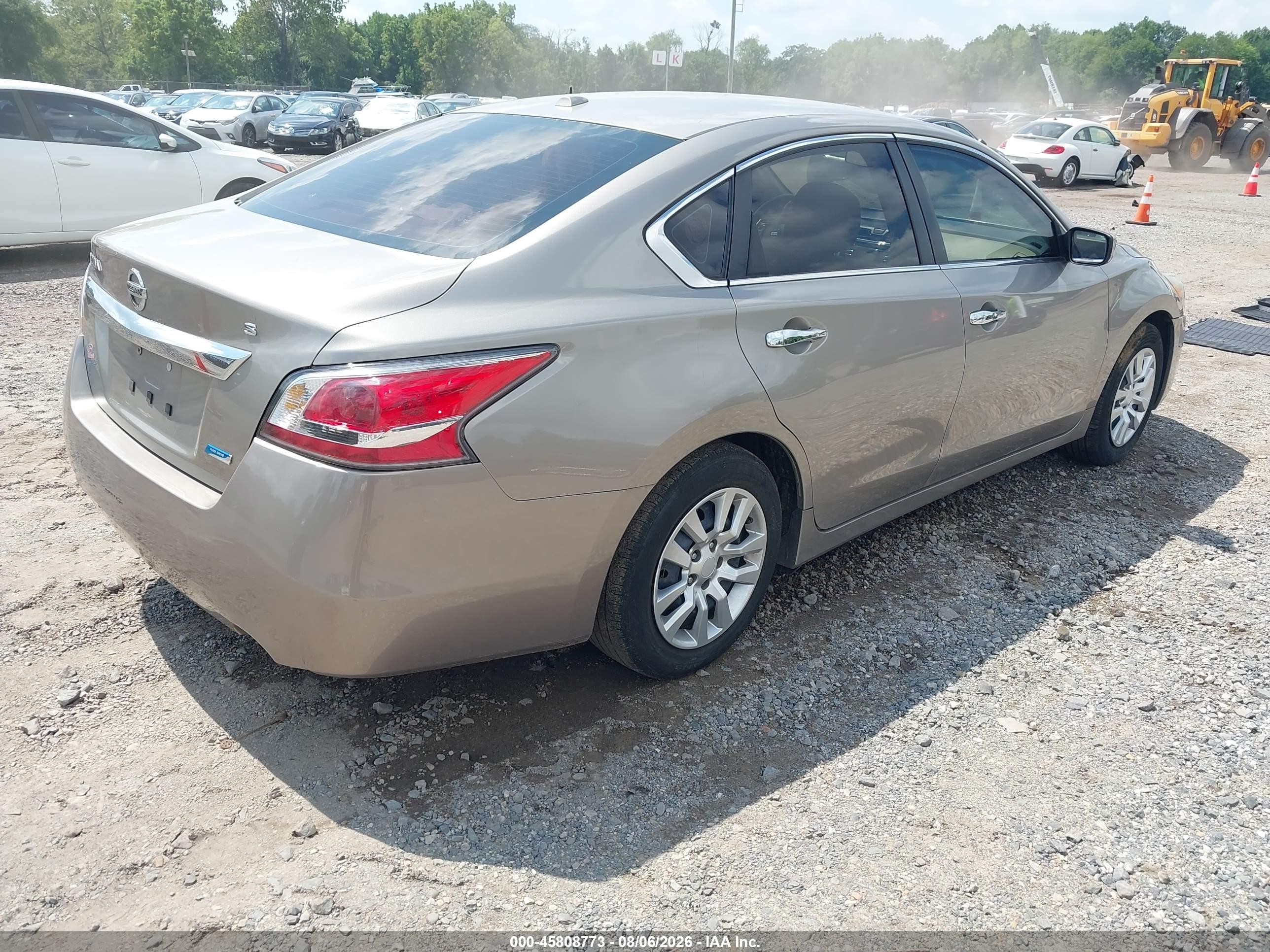 2014 Nissan Altima 2.5 S Бежевый vin: 1N4AL3AP2EC153791