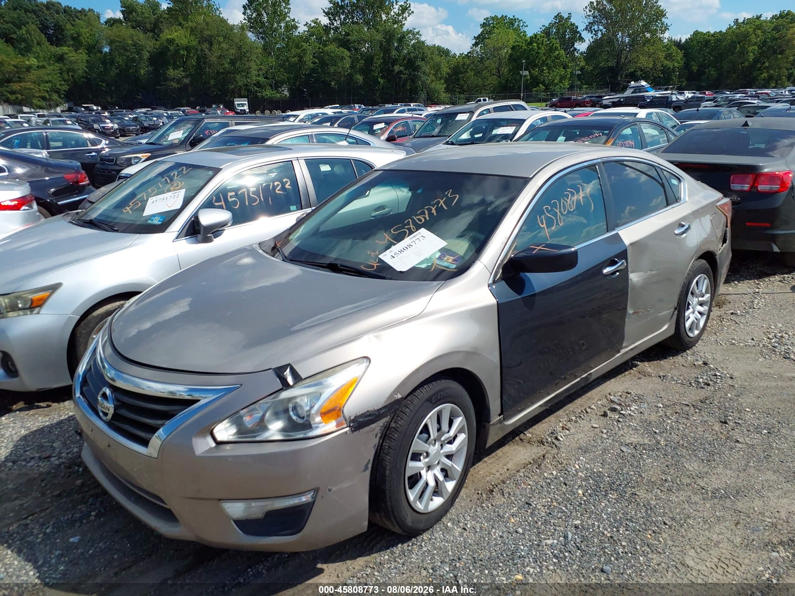 2014 Nissan Altima 2.5 S Бежевый vin: 1N4AL3AP2EC153791