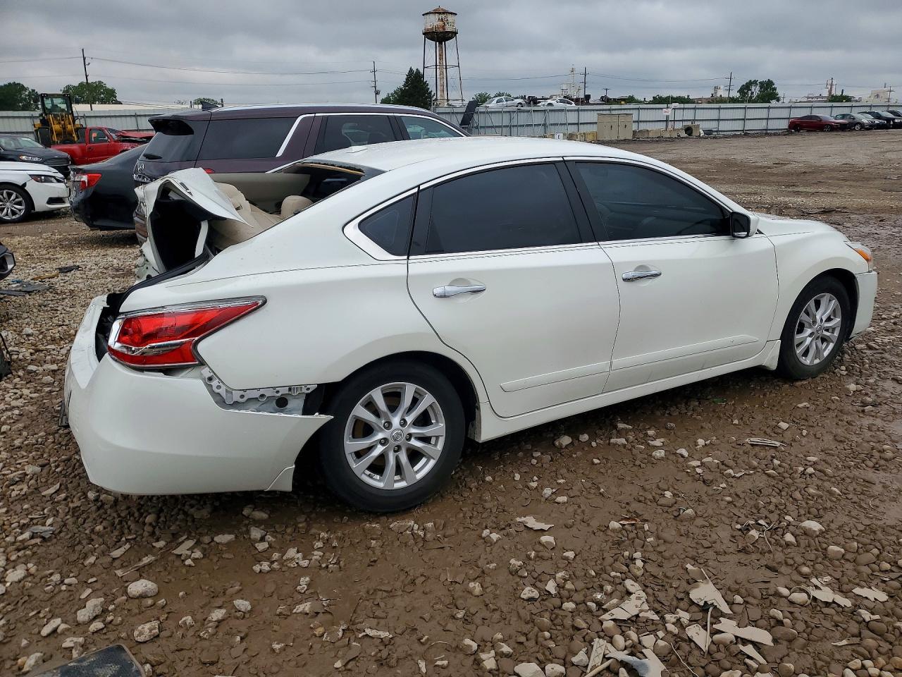 2014 Nissan Altima 2.5 S White vin: 1N4AL3AP2EC157002