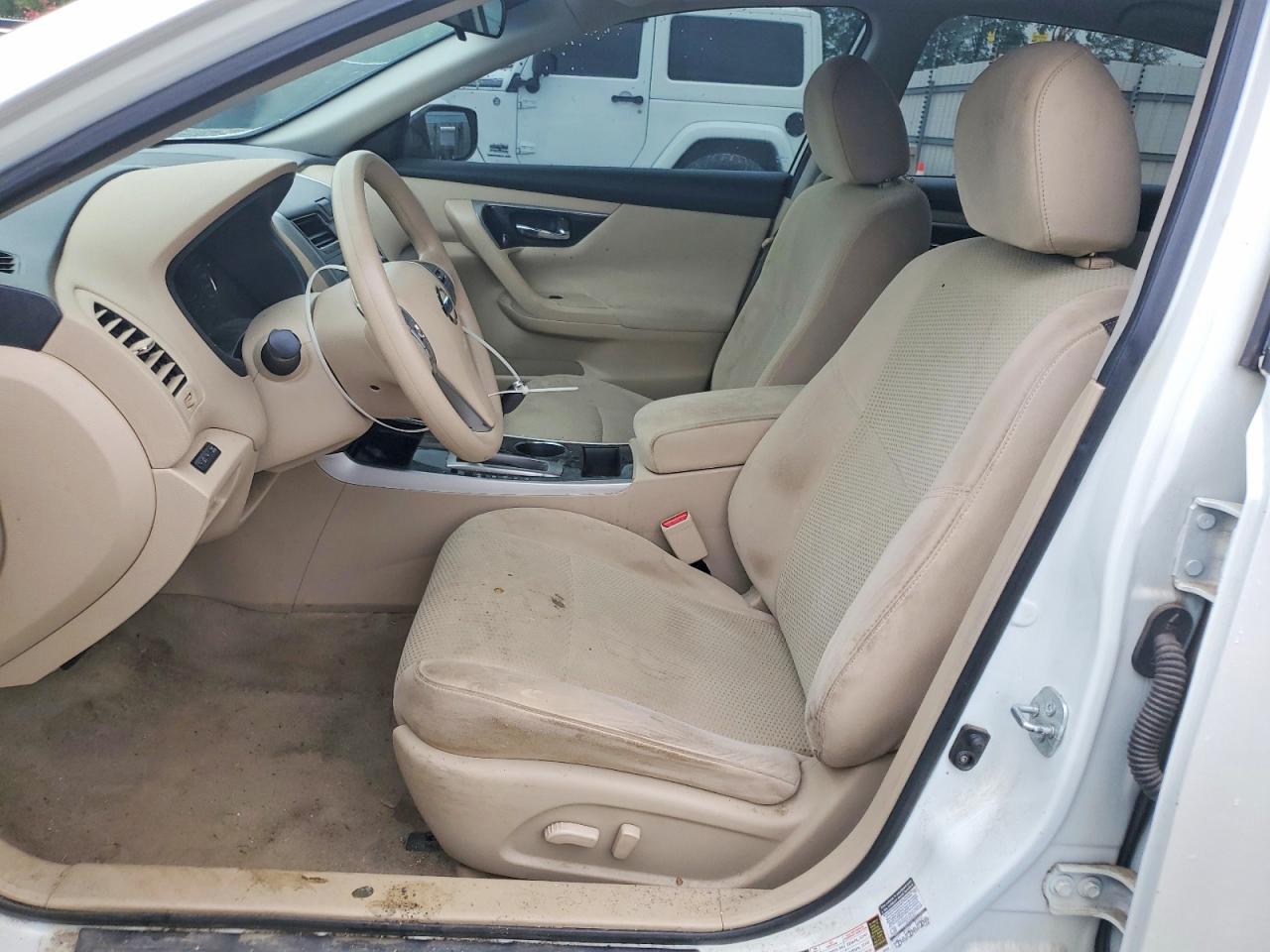 2014 Nissan Altima 2.5 S White vin: 1N4AL3AP2EC184779
