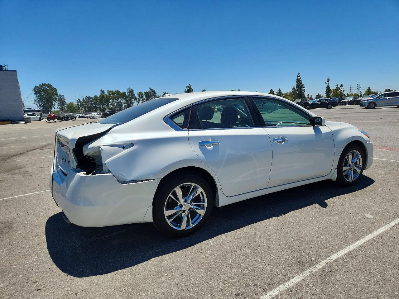 2014 Nissan Altima 2.5 Sv White vin: 1N4AL3AP2EC187343