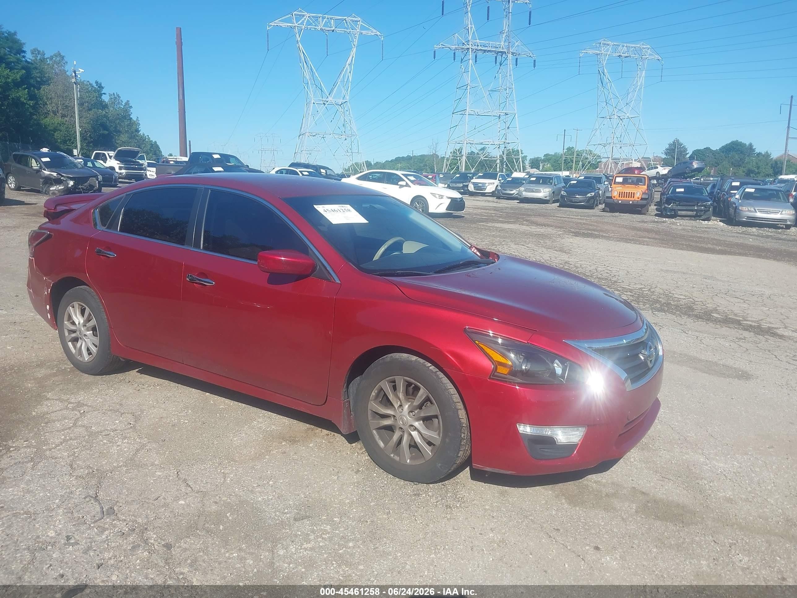 2014 Nissan Altima 2.5 S Red vin: 1N4AL3AP2EC190436