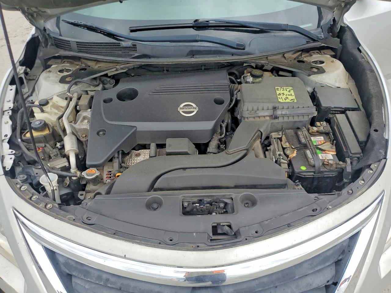 2014 Nissan Altima 2.5 S Silver vin: 1N4AL3AP2EC199735