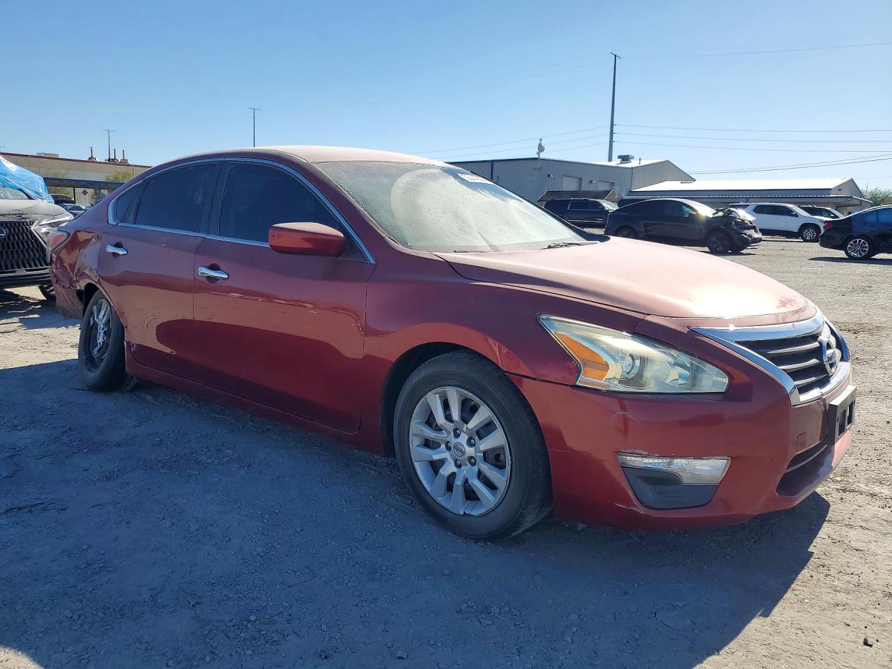 2014 Nissan Altima 2.5 Red vin: 1N4AL3AP2EC263188