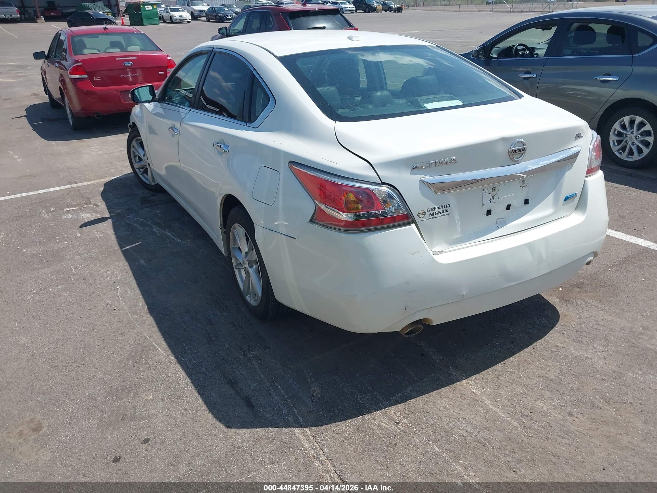 2014 Nissan Altima 2.5 Sl White vin: 1N4AL3AP2EC264535