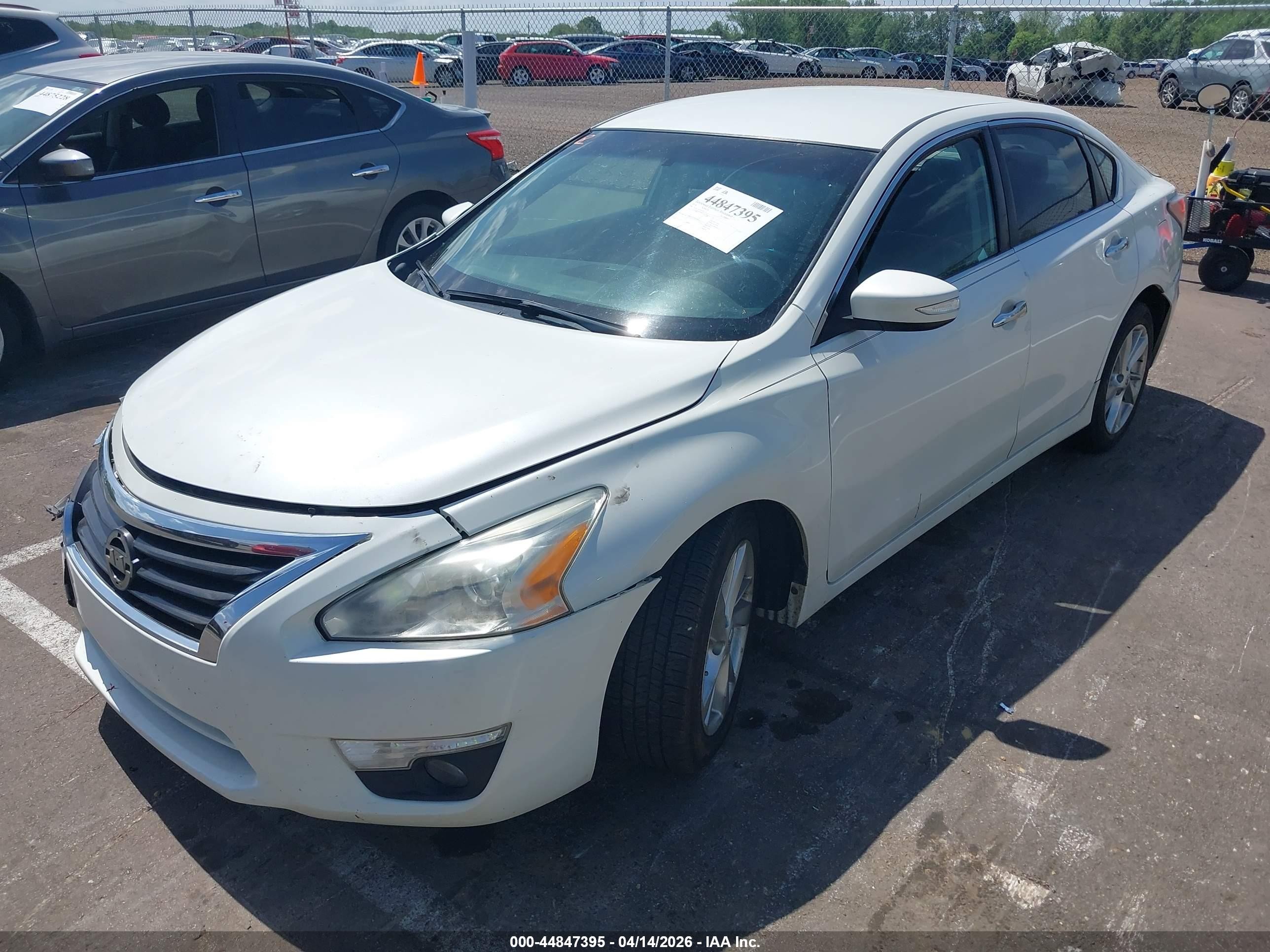 2014 Nissan Altima 2.5 Sl White vin: 1N4AL3AP2EC264535