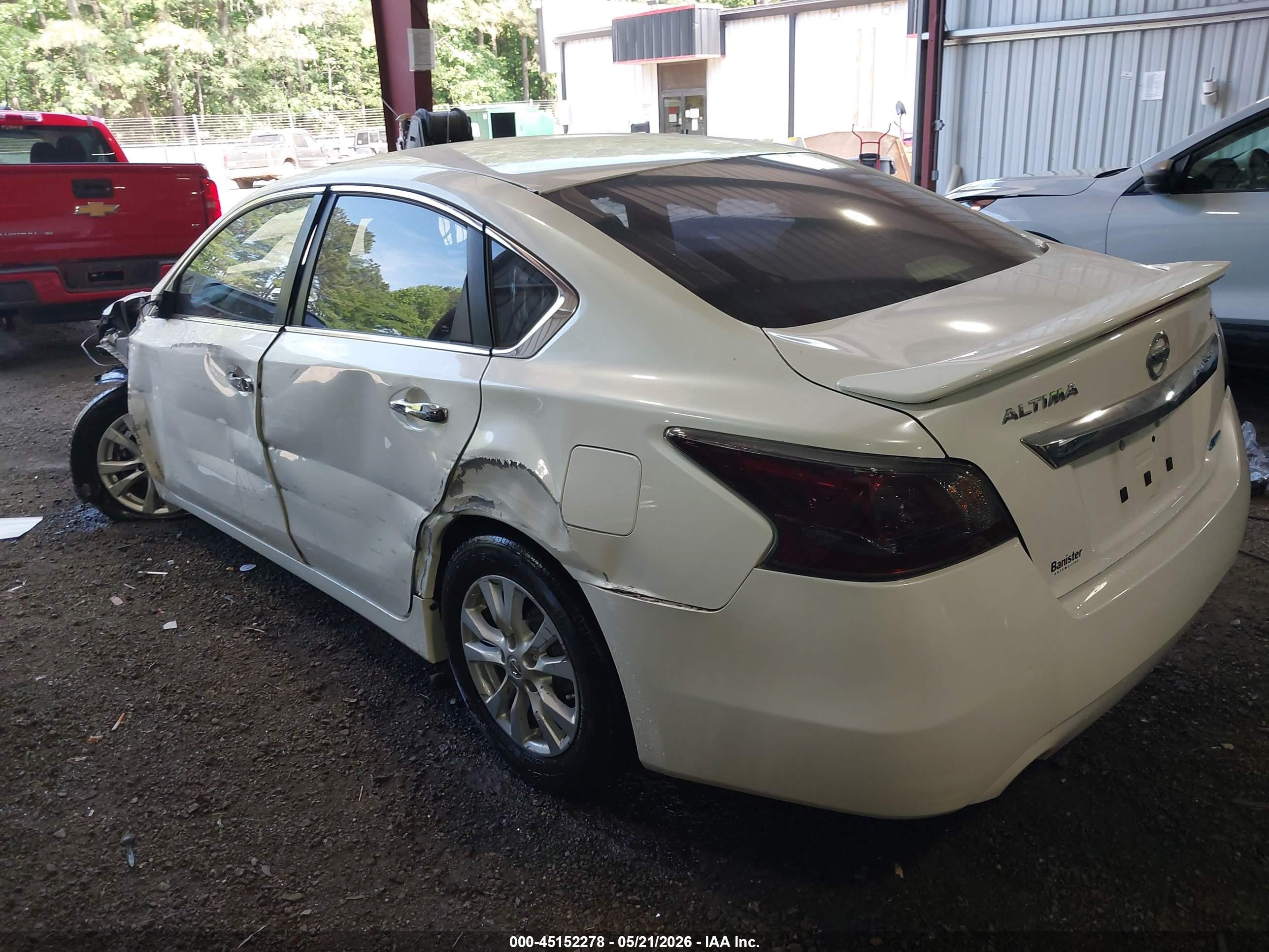 2014 Nissan Altima 2.5 S Белый vin: 1N4AL3AP2EC268360