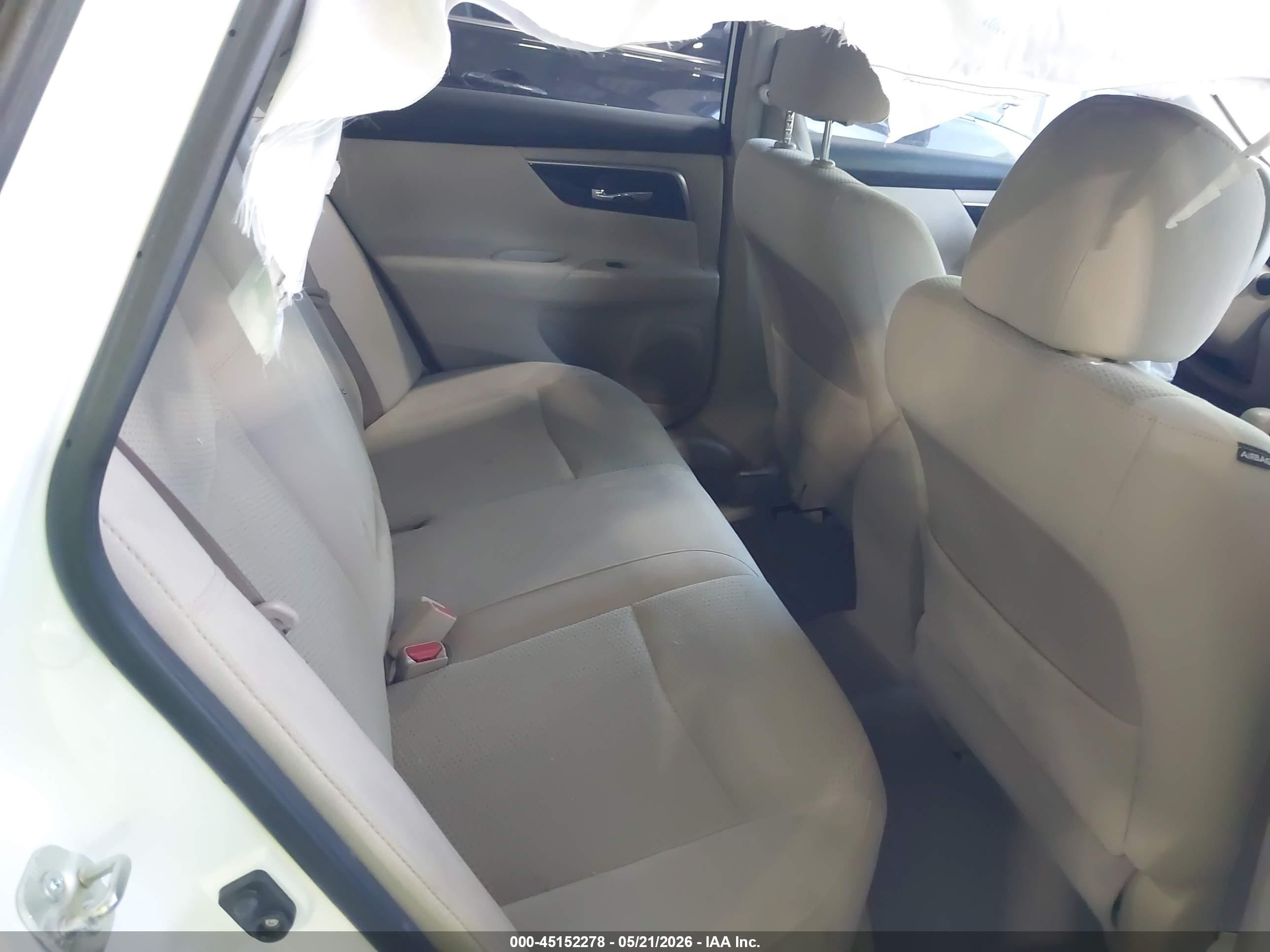 2014 Nissan Altima 2.5 S Белый vin: 1N4AL3AP2EC268360