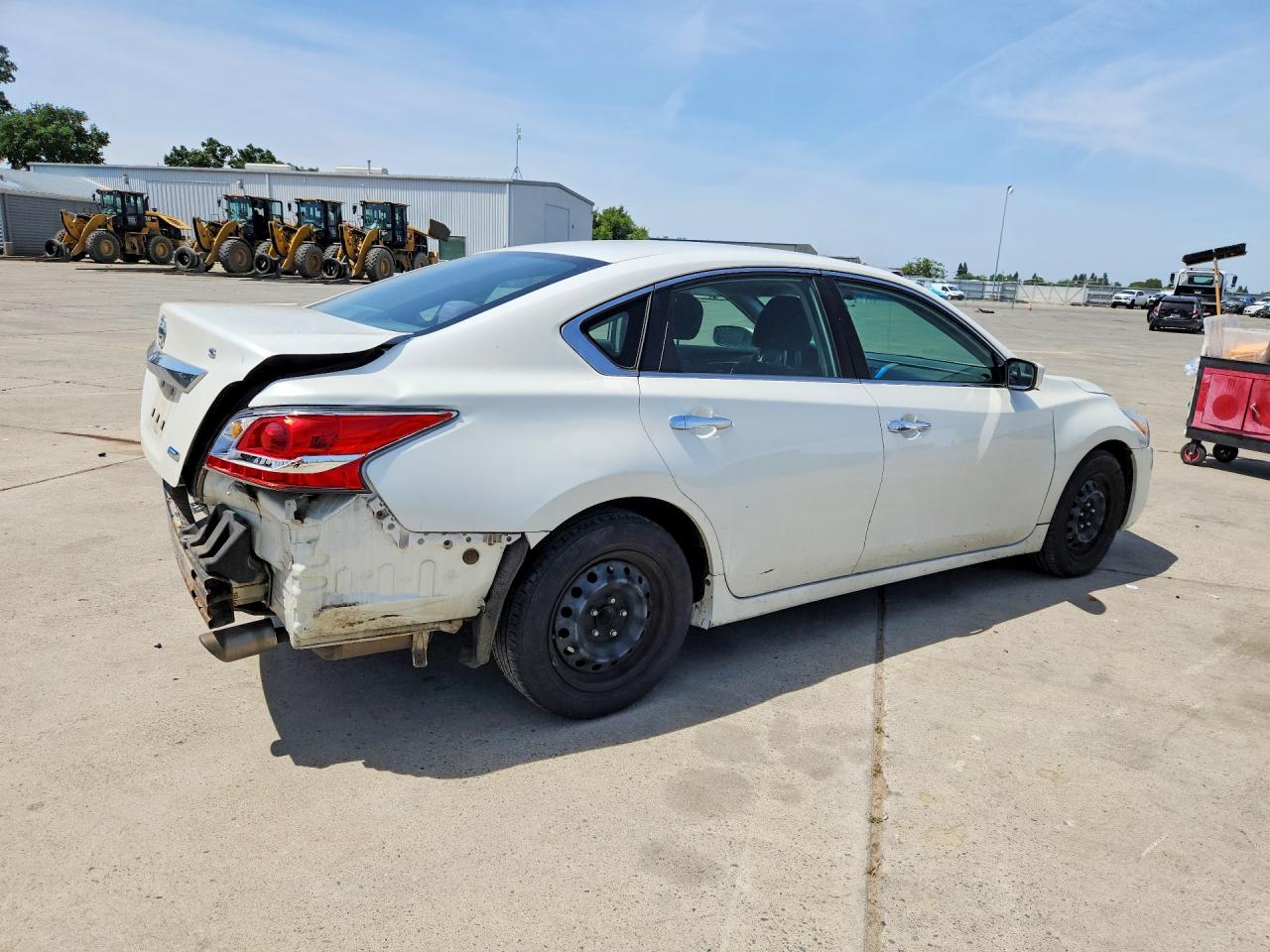 2014 Nissan Altima 2.5 S White vin: 1N4AL3AP2EC270853