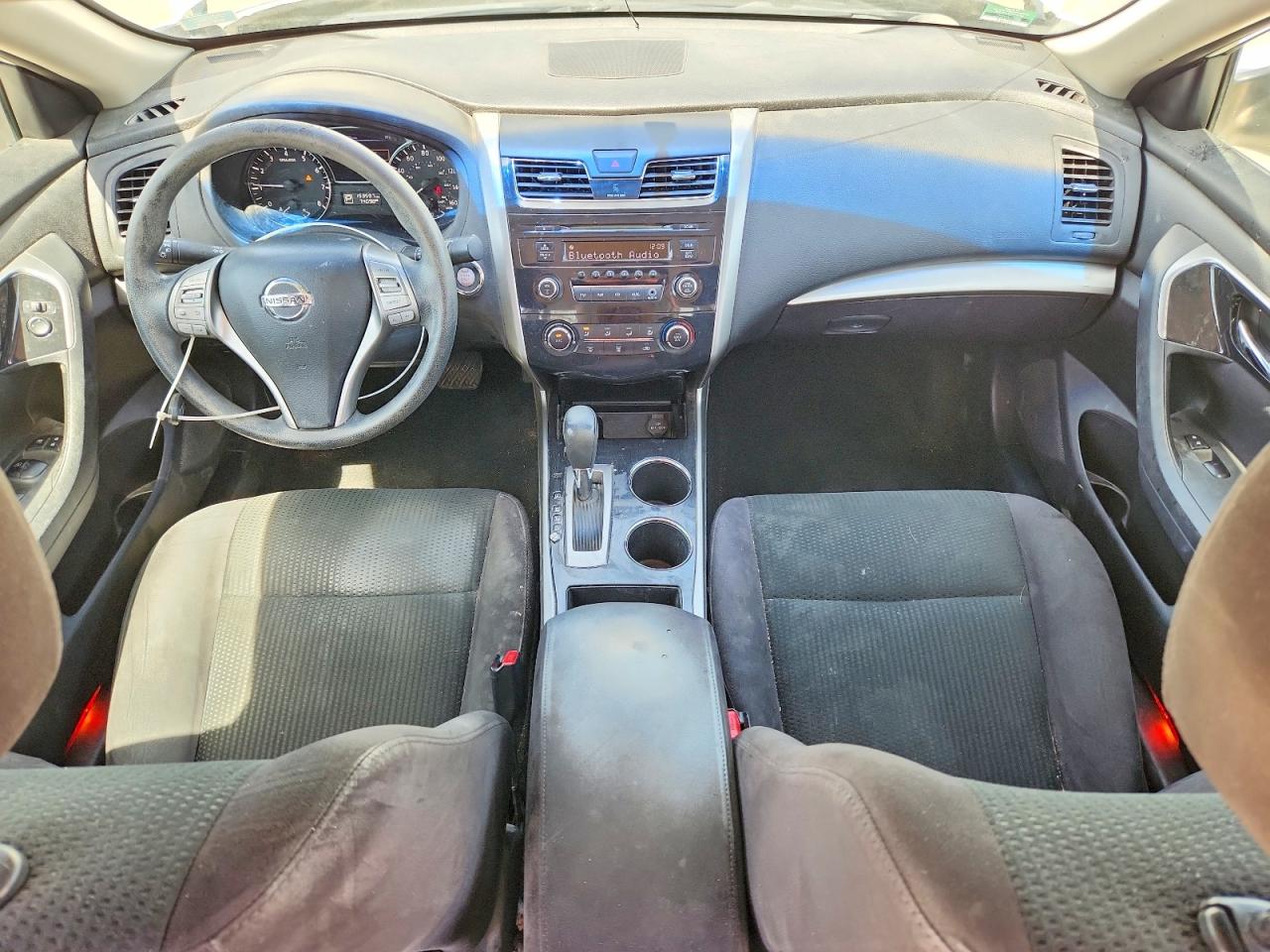 2014 Nissan Altima 2.5 S White vin: 1N4AL3AP2EC270853