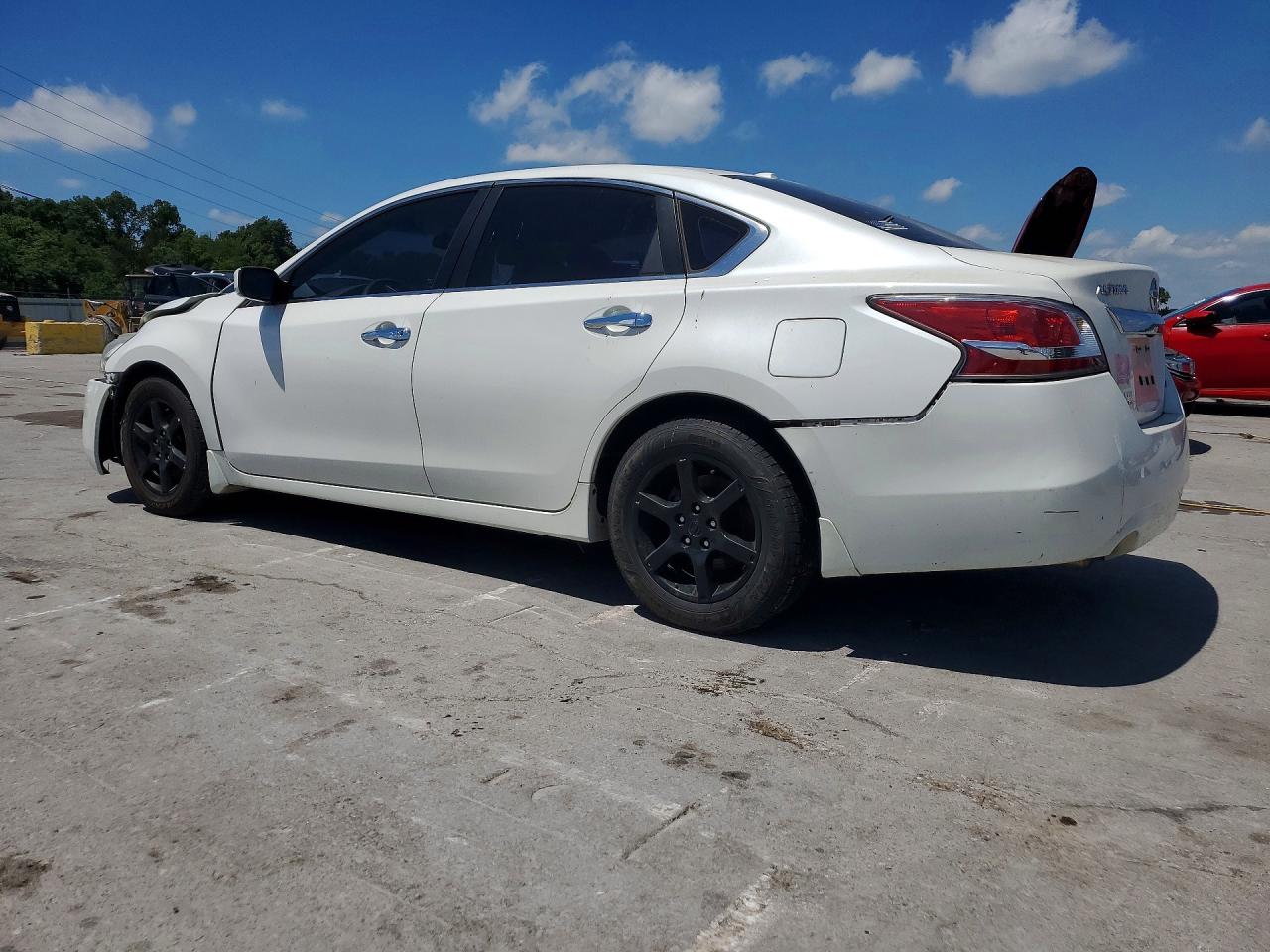 2014 Nissan Altima 2.5 S White vin: 1N4AL3AP2EC282694