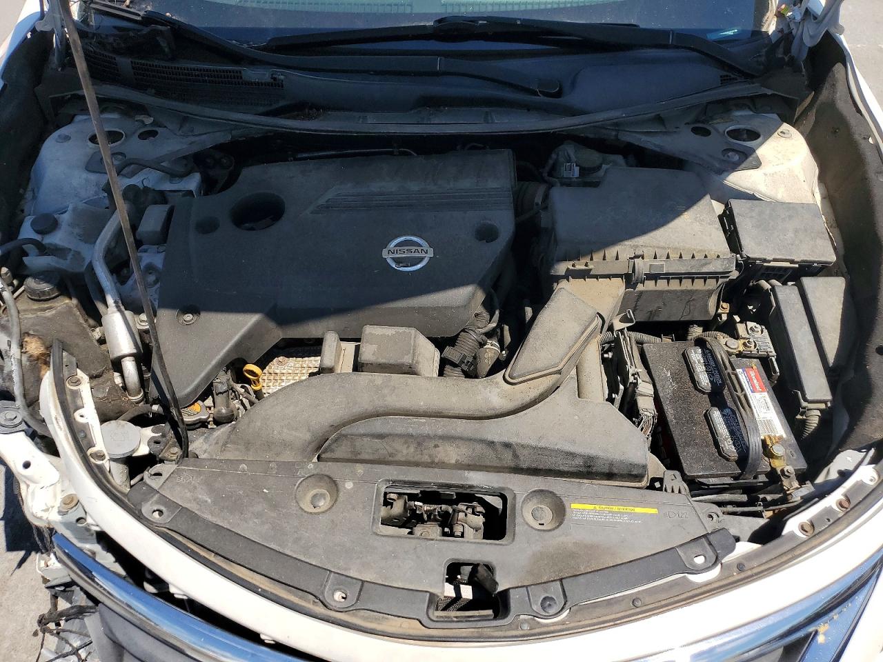 2014 Nissan Altima 2.5 S White vin: 1N4AL3AP2EC282694