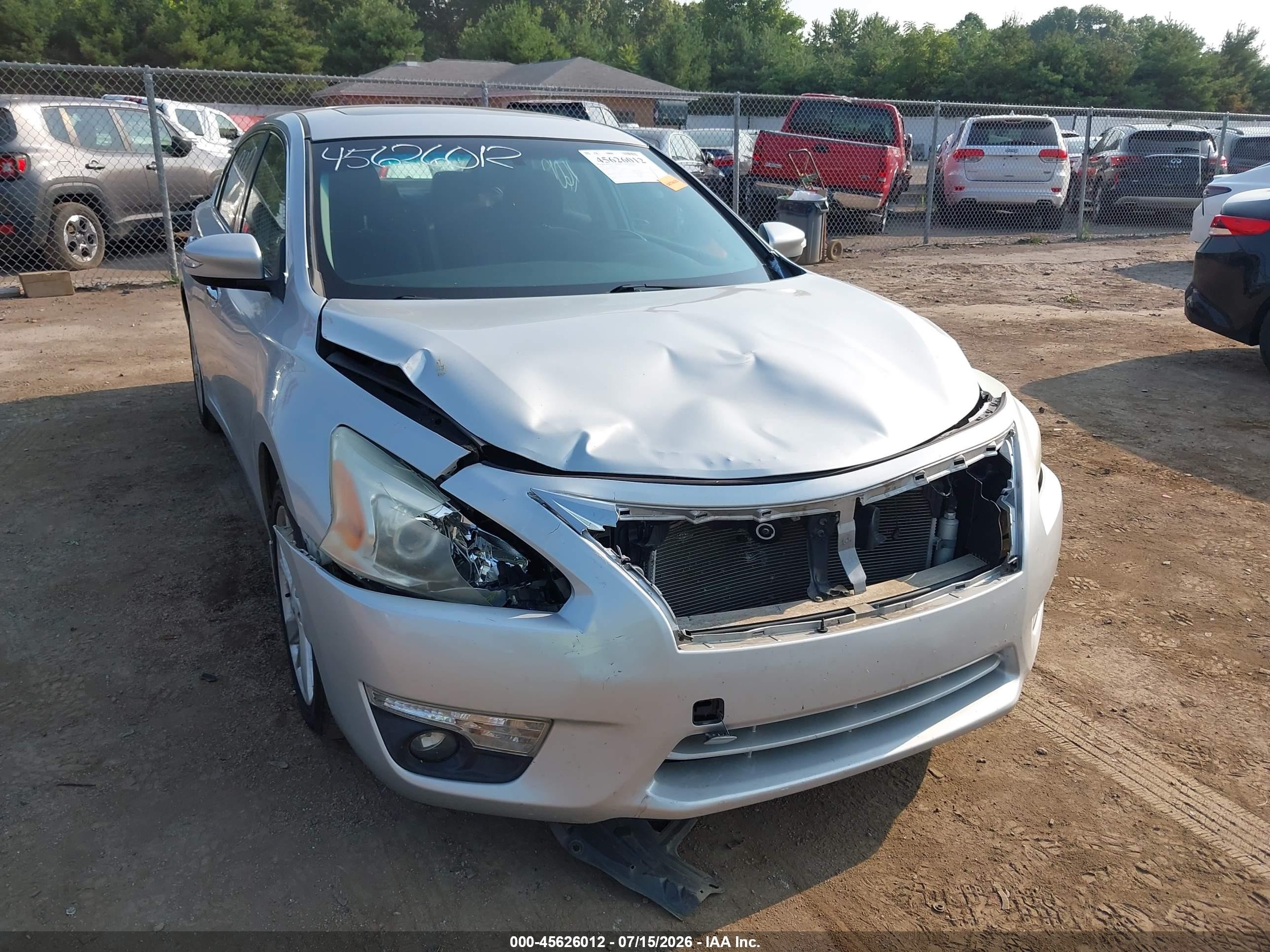 2014 Nissan Altima 2.5 Sv Silver vin: 1N4AL3AP2EC285644