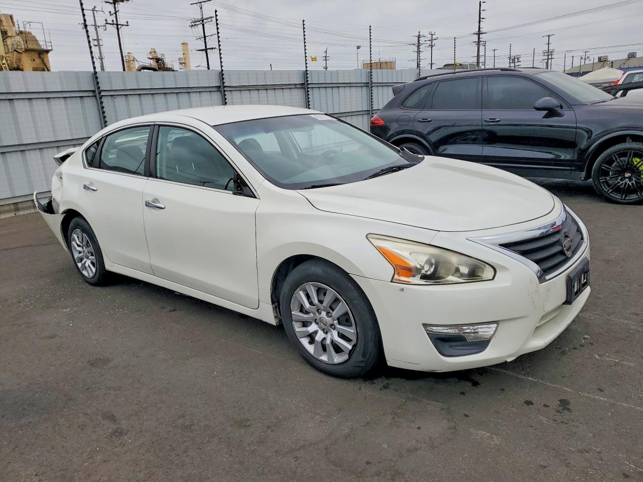 2014 Nissan Altima 2.5 S White vin: 1N4AL3AP2EC287815