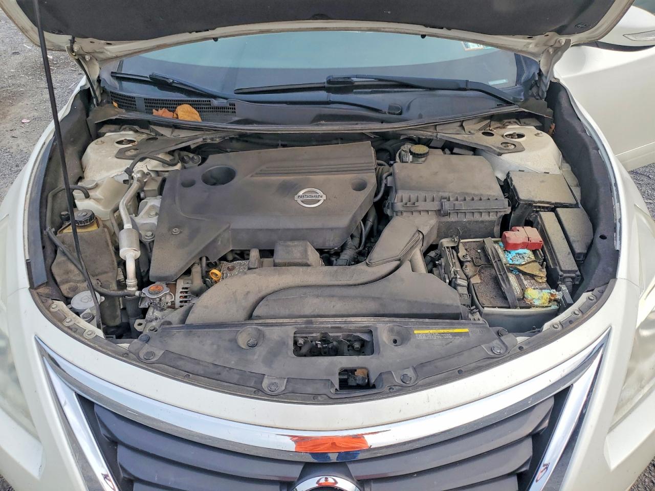 2014 Nissan Altima 2.5 Sv White vin: 1N4AL3AP2EC299835