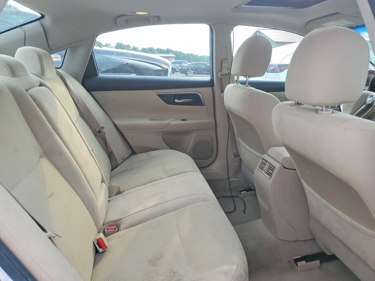 2014 Nissan Altima 2.5 Sv White vin: 1N4AL3AP2EC299835