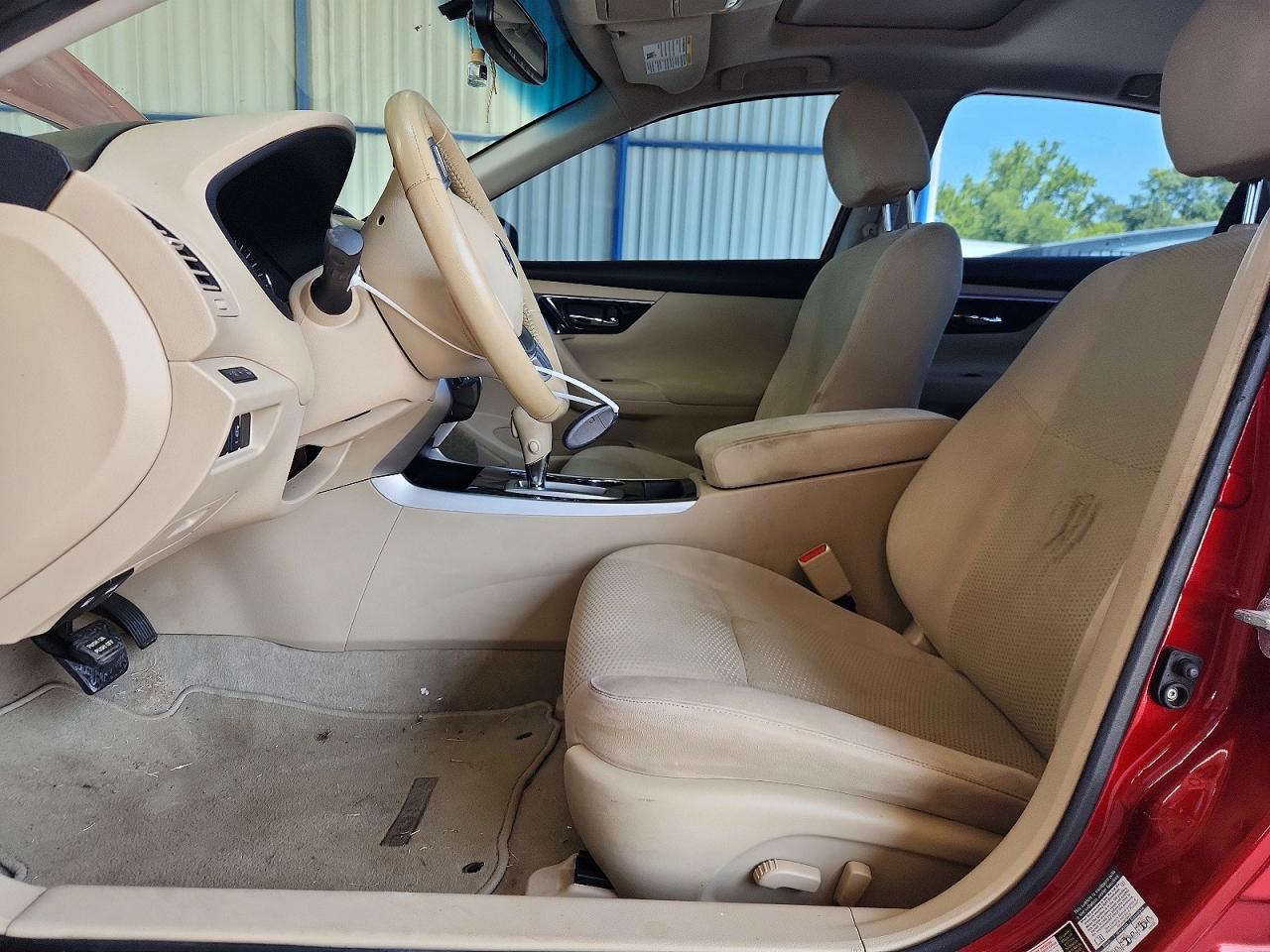 2014 Nissan Altima 2.5 Sv Red vin: 1N4AL3AP2EC329660