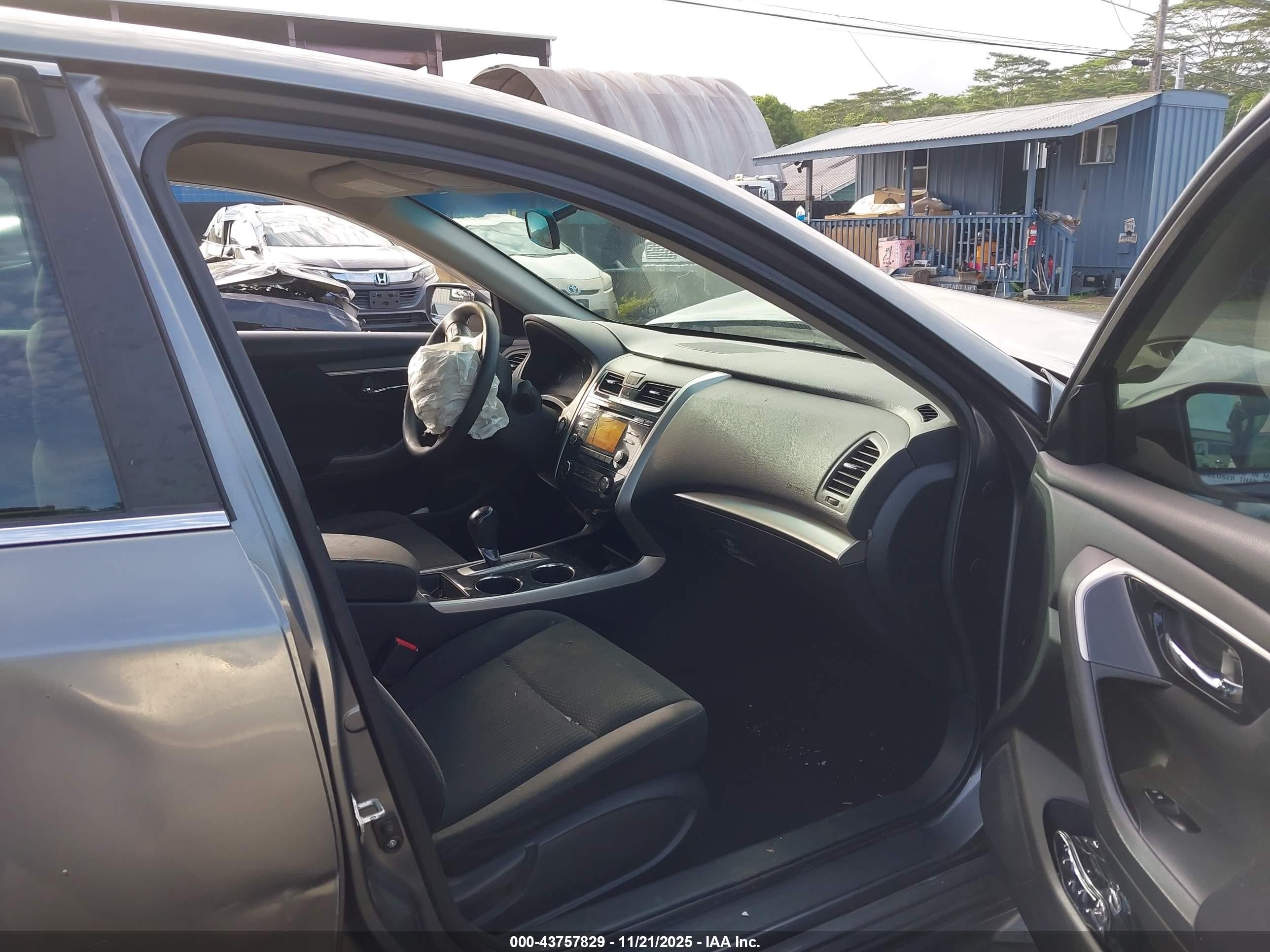 2014 Nissan Altima 2.5 S Серый vin: 1N4AL3AP2EC406804
