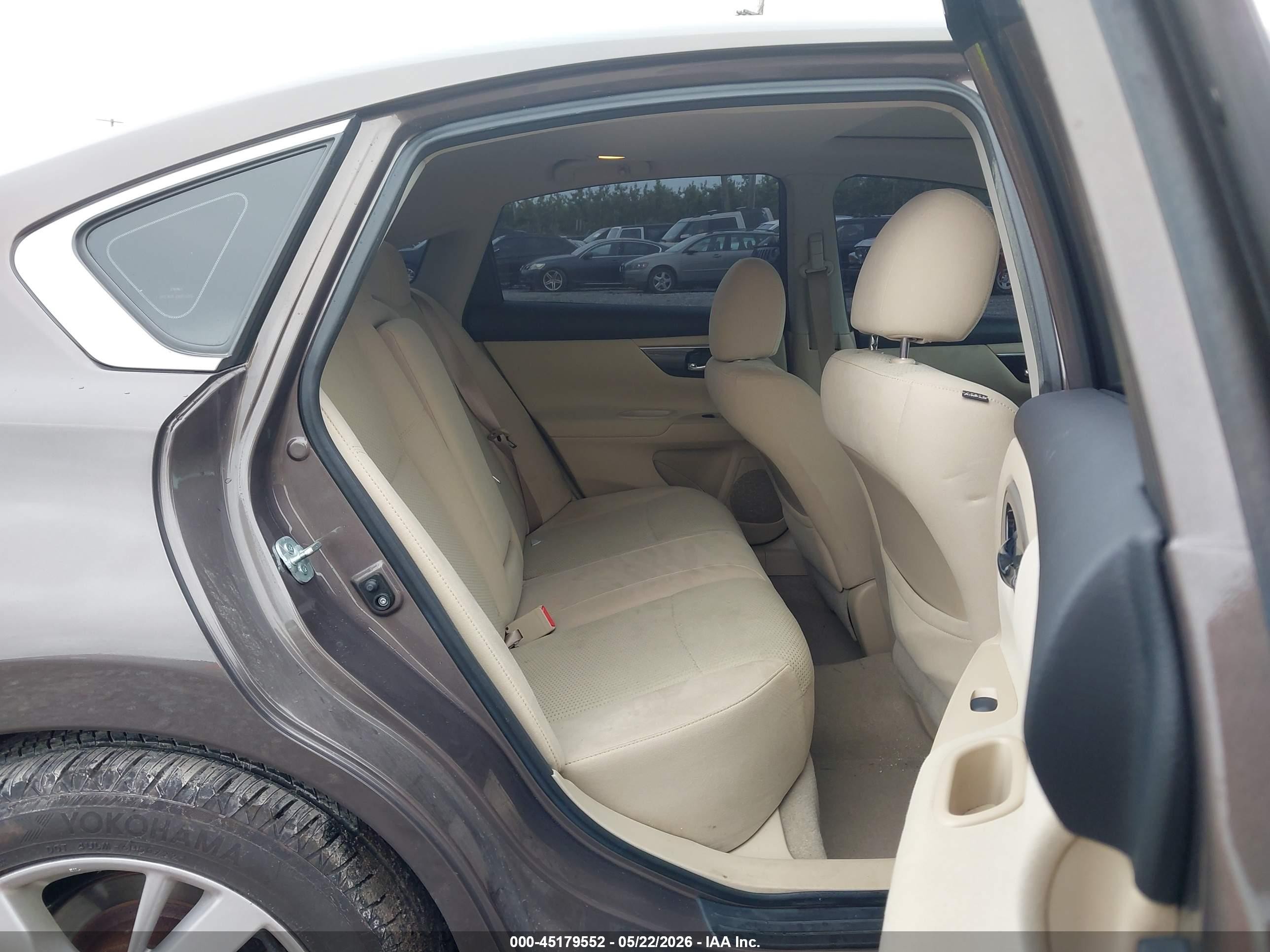 2014 Nissan Altima 2.5 Sv Brown vin: 1N4AL3AP2EC410996