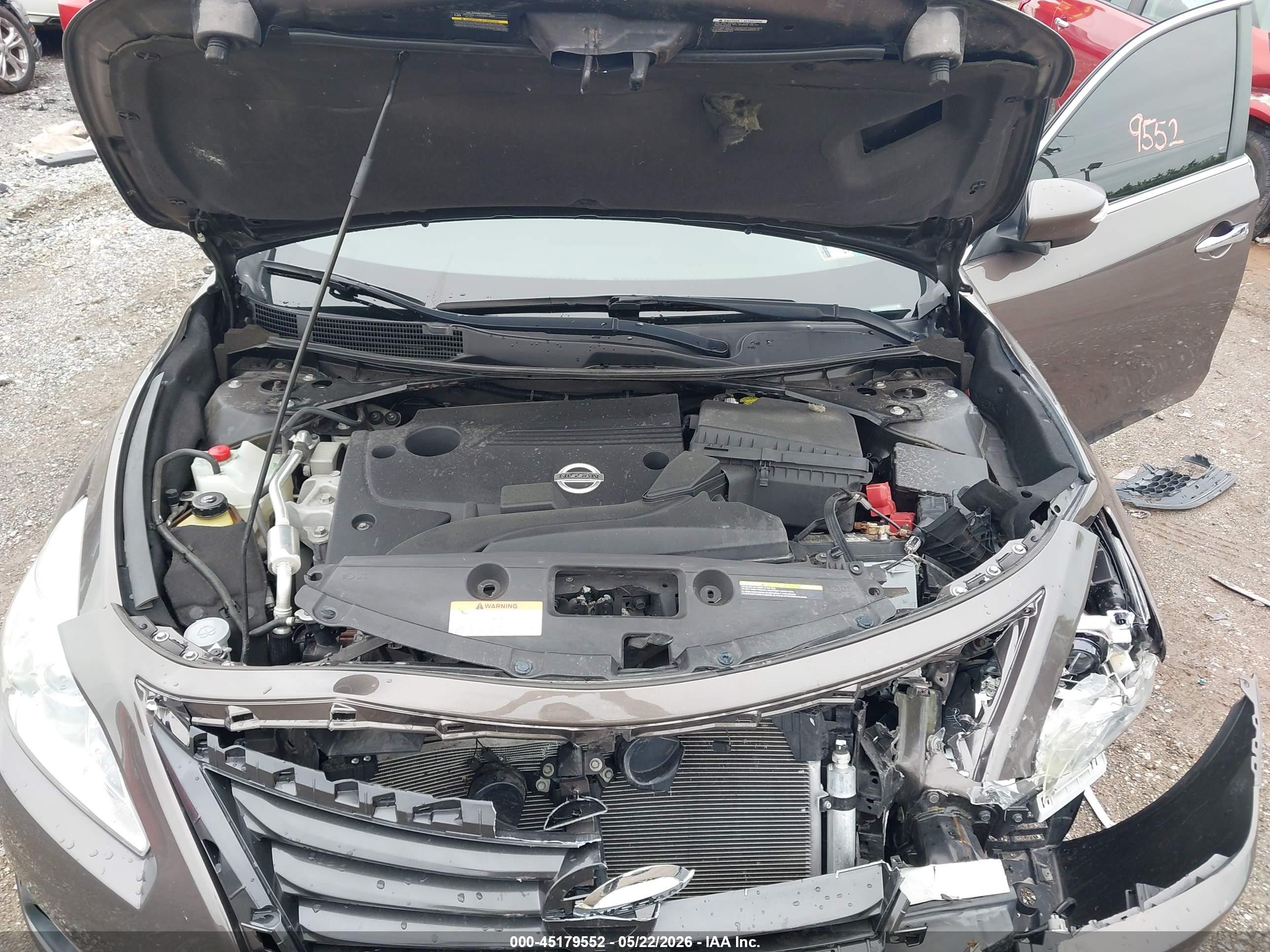 2014 Nissan Altima 2.5 Sv Brown vin: 1N4AL3AP2EC410996
