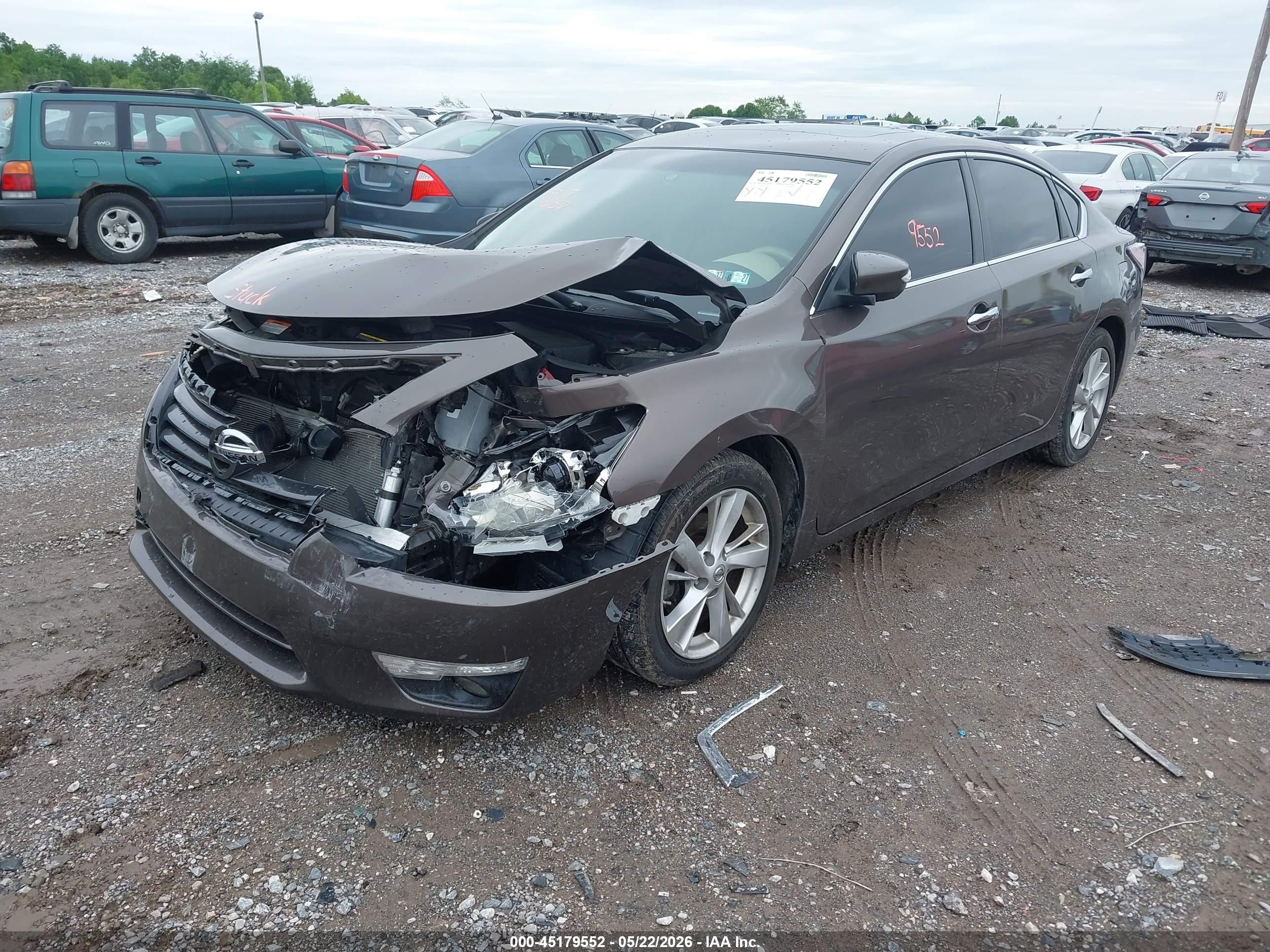 2014 Nissan Altima 2.5 Sv Brown vin: 1N4AL3AP2EC410996