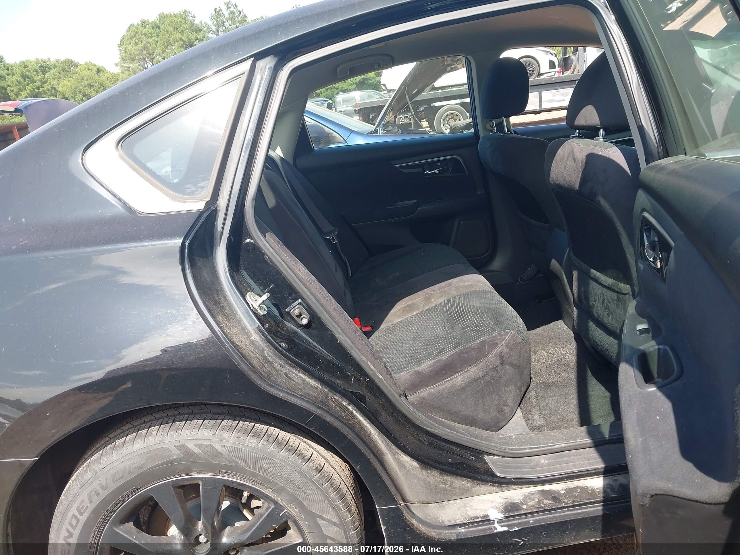 2014 Nissan Altima 2.5 S Black vin: 1N4AL3AP2EC425398