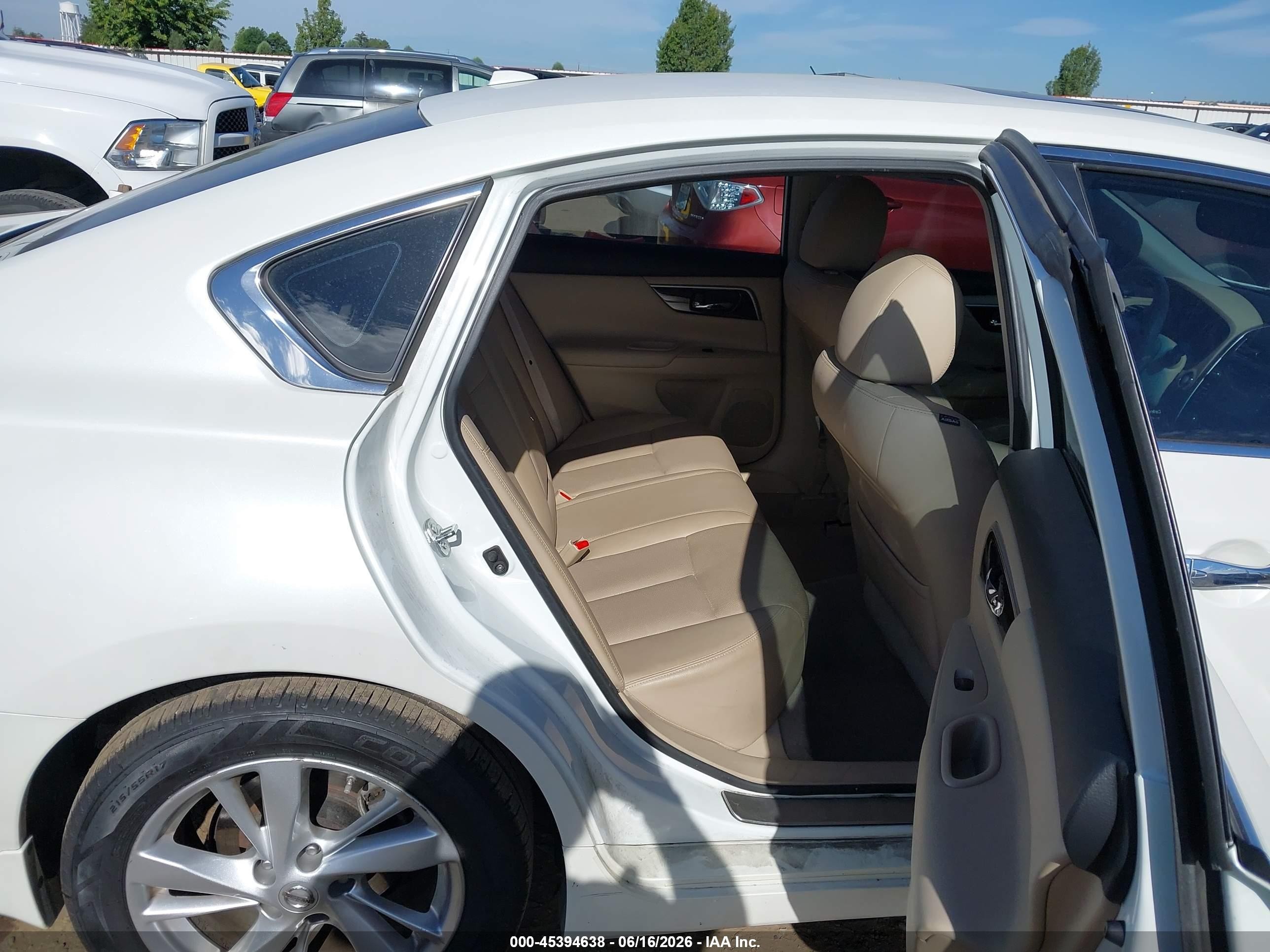 2014 Nissan Altima 2.5 Sl White vin: 1N4AL3AP2EC426681