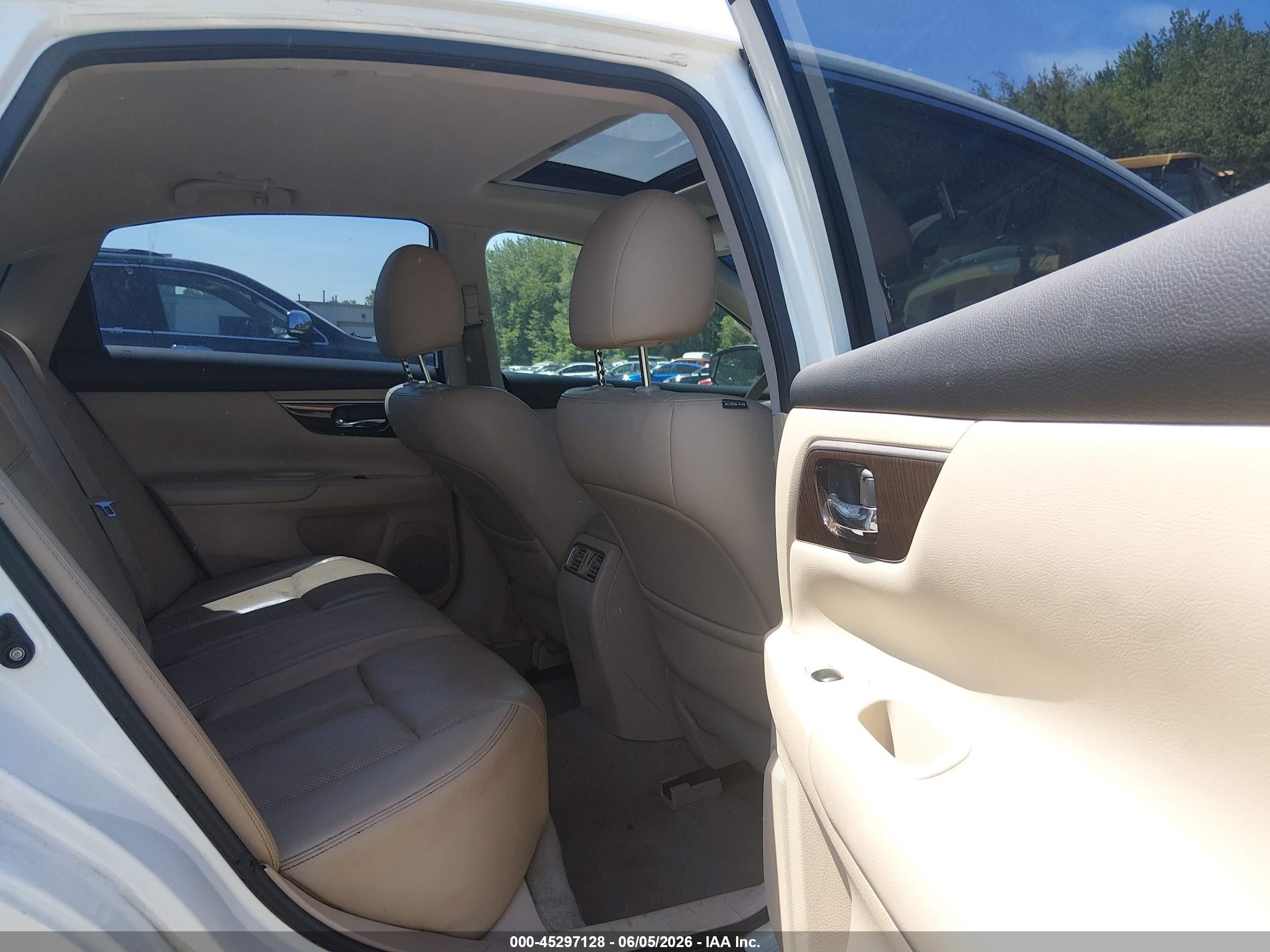 2014 Nissan Altima 2.5 Sl White vin: 1N4AL3AP2EC903917