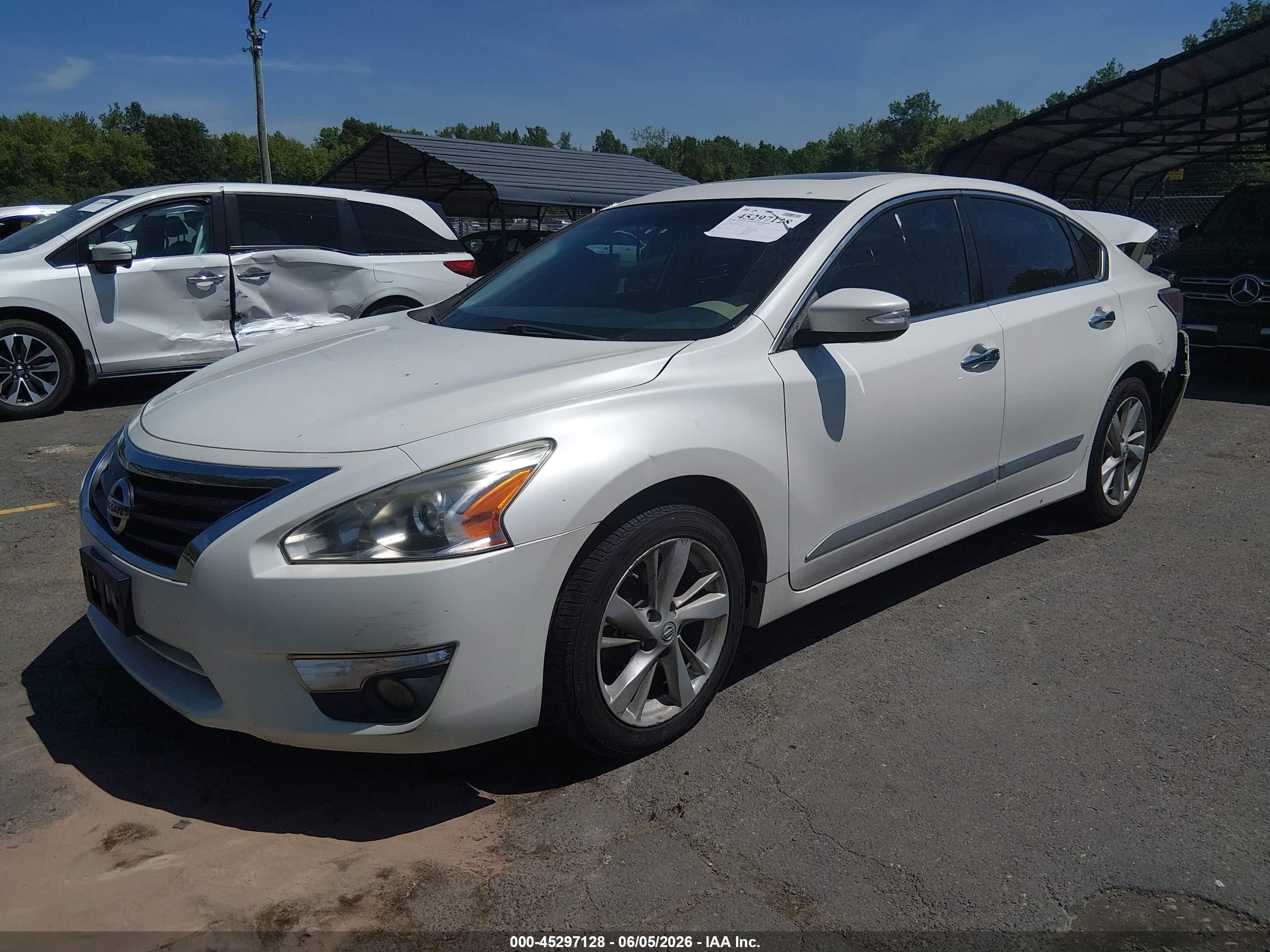 2014 Nissan Altima 2.5 Sl White vin: 1N4AL3AP2EC903917