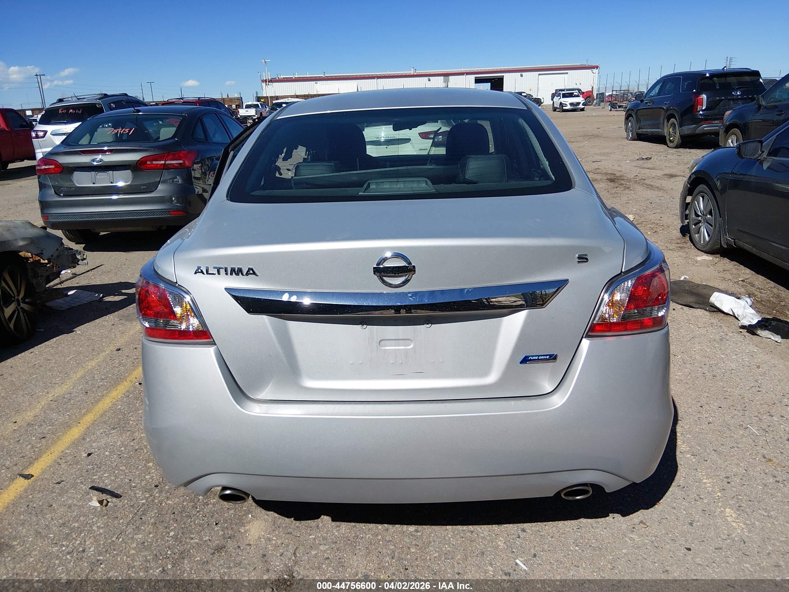 2014 Nissan Altima 2.5 S Silver vin: 1N4AL3AP2EN208356