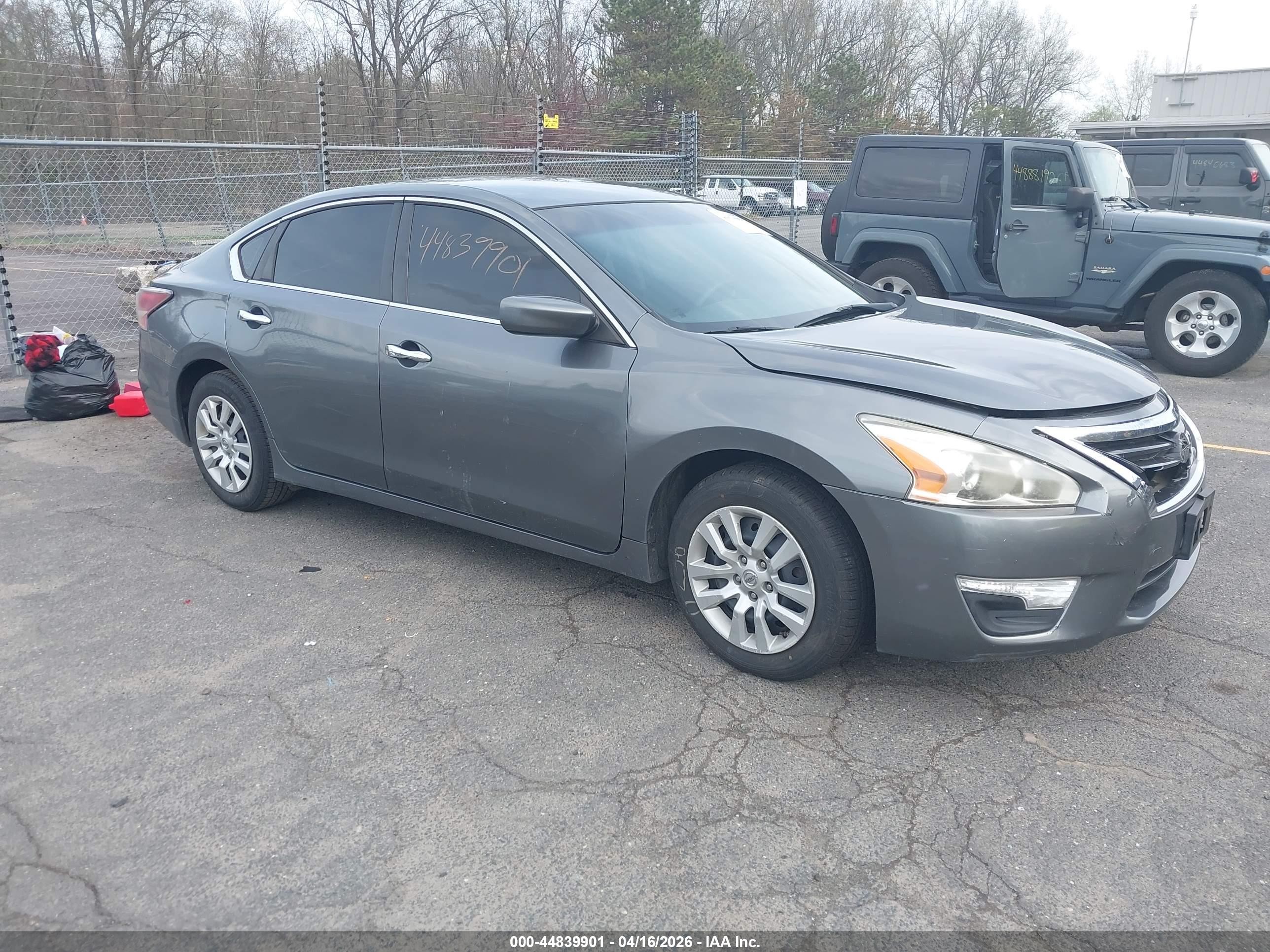 2014 Nissan Altima 2.5/2.5 S/2.5 Sl/2.5 Sv Gray vin: 1N4AL3AP2EN340551